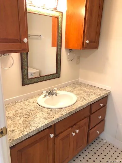 24 Vassar Street, Poughkeepsie, NY, 2 Bedrooms Bedrooms, 6 Rooms Rooms,1 BathroomBathrooms,Residential Lease,For Rent,Vassar,0,998194 24 Vassar Street, Poughkeepsie, NY, 2 Bedrooms Bedrooms, 6 Rooms Rooms,1 BathroomBathrooms,Residential Lease,For Rent,Vassar,0,998194