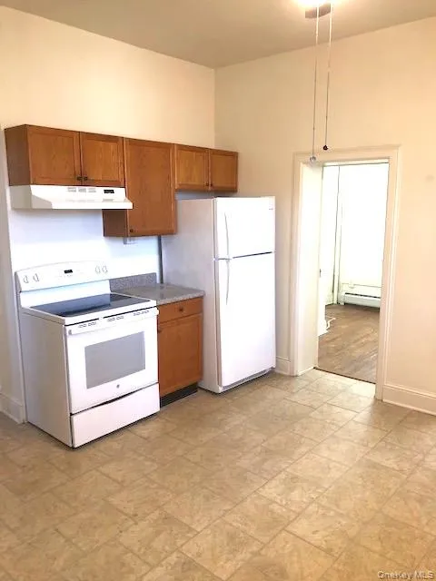 24 Vassar Street, Poughkeepsie, NY, 2 Bedrooms Bedrooms, 6 Rooms Rooms,1 BathroomBathrooms,Residential Lease,For Rent,Vassar,0,998194 24 Vassar Street, Poughkeepsie, NY, 2 Bedrooms Bedrooms, 6 Rooms Rooms,1 BathroomBathrooms,Residential Lease,For Rent,Vassar,0,998194