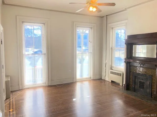 24 Vassar Street, Poughkeepsie, NY, 2 Bedrooms Bedrooms, 6 Rooms Rooms,1 BathroomBathrooms,Residential Lease,For Rent,Vassar,0,998194 24 Vassar Street, Poughkeepsie, NY, 2 Bedrooms Bedrooms, 6 Rooms Rooms,1 BathroomBathrooms,Residential Lease,For Rent,Vassar,0,998194