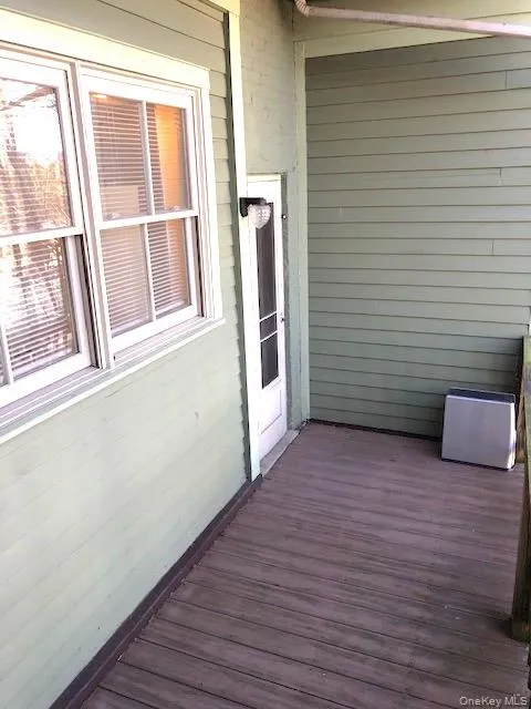 24 Vassar Street, Poughkeepsie, NY, 2 Bedrooms Bedrooms, 6 Rooms Rooms,1 BathroomBathrooms,Residential Lease,For Rent,Vassar,0,998194 24 Vassar Street, Poughkeepsie, NY, 2 Bedrooms Bedrooms, 6 Rooms Rooms,1 BathroomBathrooms,Residential Lease,For Rent,Vassar,0,998194