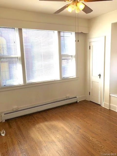 24 Vassar Street, Poughkeepsie, NY, 2 Bedrooms Bedrooms, 6 Rooms Rooms,1 BathroomBathrooms,Residential Lease,For Rent,Vassar,0,998194 24 Vassar Street, Poughkeepsie, NY, 2 Bedrooms Bedrooms, 6 Rooms Rooms,1 BathroomBathrooms,Residential Lease,For Rent,Vassar,0,998194