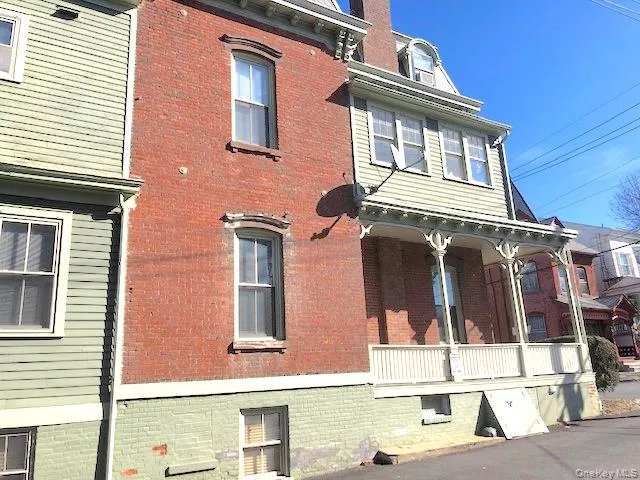 24 Vassar Street, Poughkeepsie, NY, 2 Bedrooms Bedrooms, 6 Rooms Rooms,1 BathroomBathrooms,Residential Lease,For Rent,Vassar,0,998194 24 Vassar Street, Poughkeepsie, NY, 2 Bedrooms Bedrooms, 6 Rooms Rooms,1 BathroomBathrooms,Residential Lease,For Rent,Vassar,0,998194