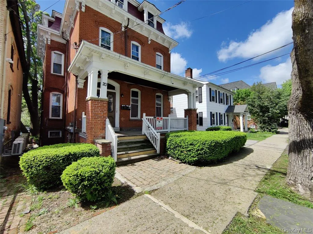 20 Noxon Street, Poughkeepsie, NY, 1 Bedroom Bedrooms, 4 Rooms Rooms,1 BathroomBathrooms,Residential Lease,For Rent,Noxon,0,998196 20 Noxon Street, Poughkeepsie, NY, 1 Bedroom Bedrooms, 4 Rooms Rooms,1 BathroomBathrooms,Residential Lease,For Rent,Noxon,0,998196