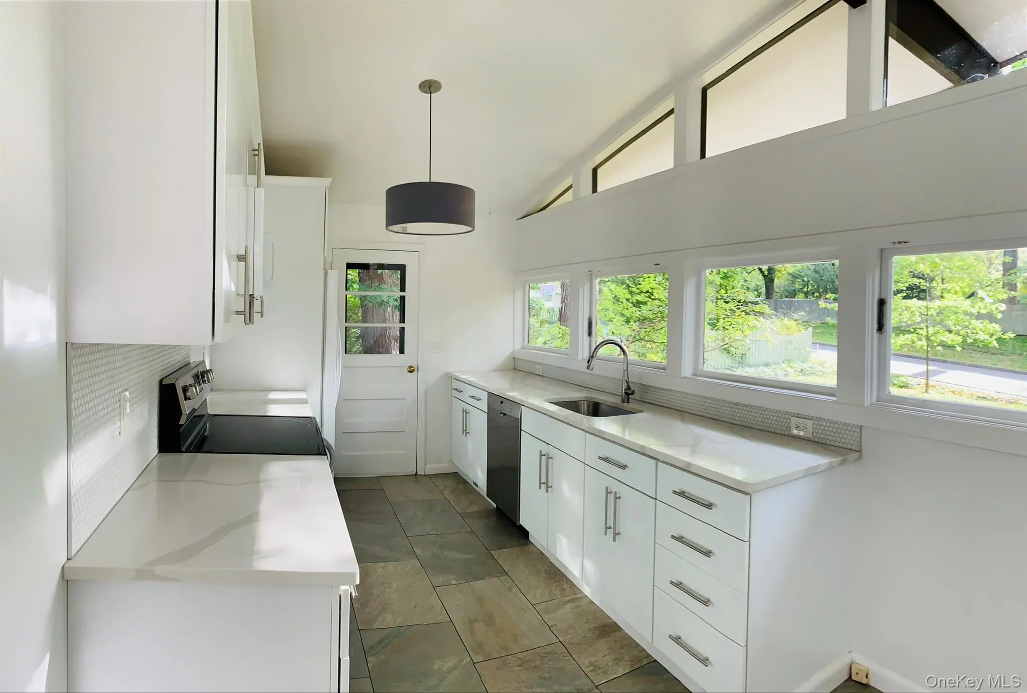 424 Ridge Street, Rye Town, NY, 4 Bedrooms Bedrooms, 10 Rooms Rooms,2 BathroomsBathrooms,Residential Lease,For Rent,Ridge,0,998205 424 Ridge Street, Rye Town, NY, 4 Bedrooms Bedrooms, 10 Rooms Rooms,2 BathroomsBathrooms,Residential Lease,For Rent,Ridge,0,998205