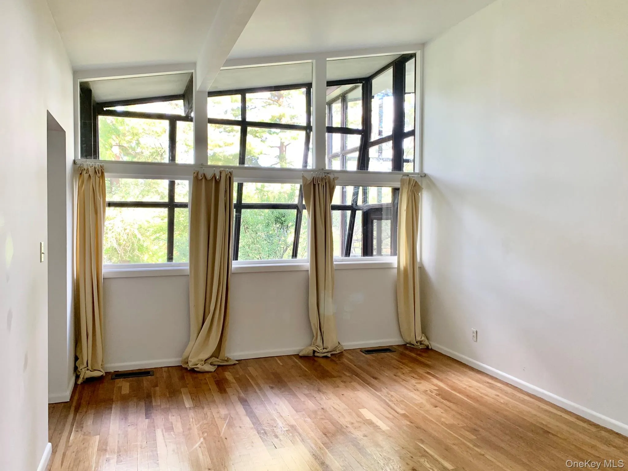 424 Ridge Street, Rye Town, NY, 4 Bedrooms Bedrooms, 10 Rooms Rooms,2 BathroomsBathrooms,Residential Lease,For Rent,Ridge,0,998205 424 Ridge Street, Rye Town, NY, 4 Bedrooms Bedrooms, 10 Rooms Rooms,2 BathroomsBathrooms,Residential Lease,For Rent,Ridge,0,998205