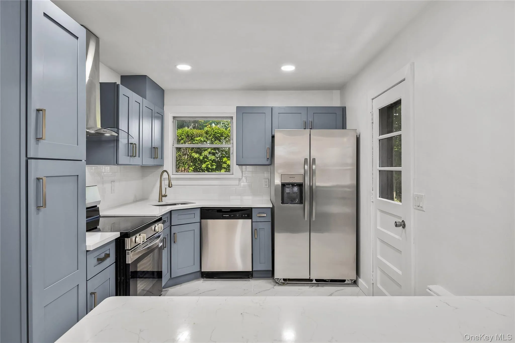 45 AKA 47 Portland Place, Yonkers, NY, 3 Bedrooms Bedrooms, 4 Rooms Rooms,2 BathroomsBathrooms,Residential,For Rent,Portland,0,998209 45 AKA 47 Portland Place, Yonkers, NY, 3 Bedrooms Bedrooms, 4 Rooms Rooms,2 BathroomsBathrooms,Residential,For Rent,Portland,0,998209