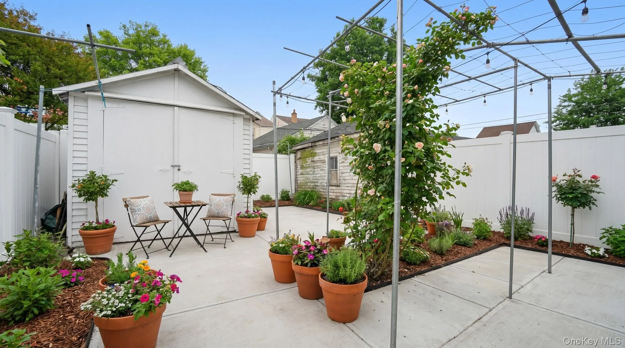 9023 207th Street, New York, NY, 3 Bedrooms Bedrooms, 12 Rooms Rooms,2 BathroomsBathrooms,Residential,For Rent,207th,0,998213 9023 207th Street, New York, NY, 3 Bedrooms Bedrooms, 12 Rooms Rooms,2 BathroomsBathrooms,Residential,For Rent,207th,0,998213