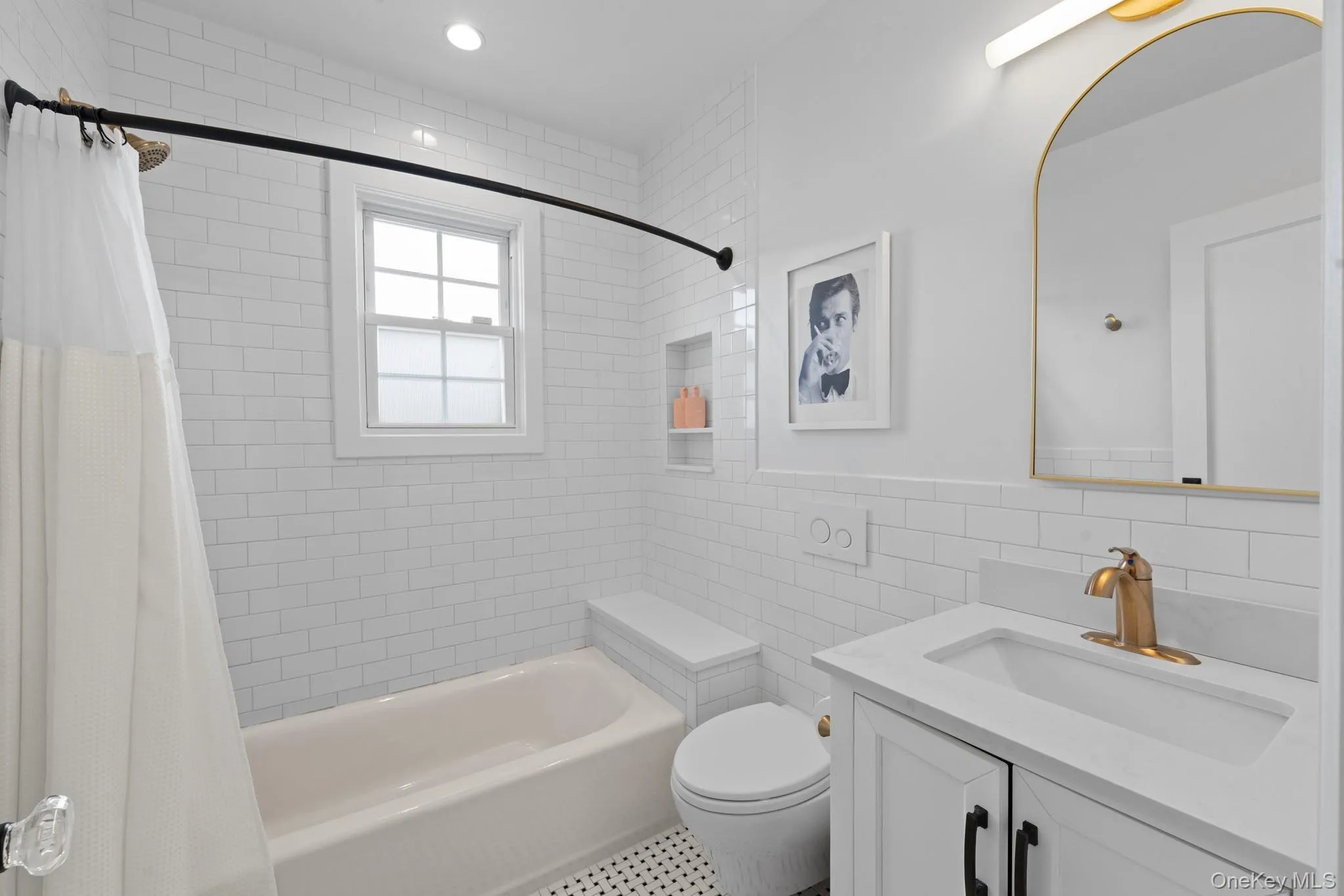 2nd Floor Full Bathroom 2nd Floor Full Bathroom
