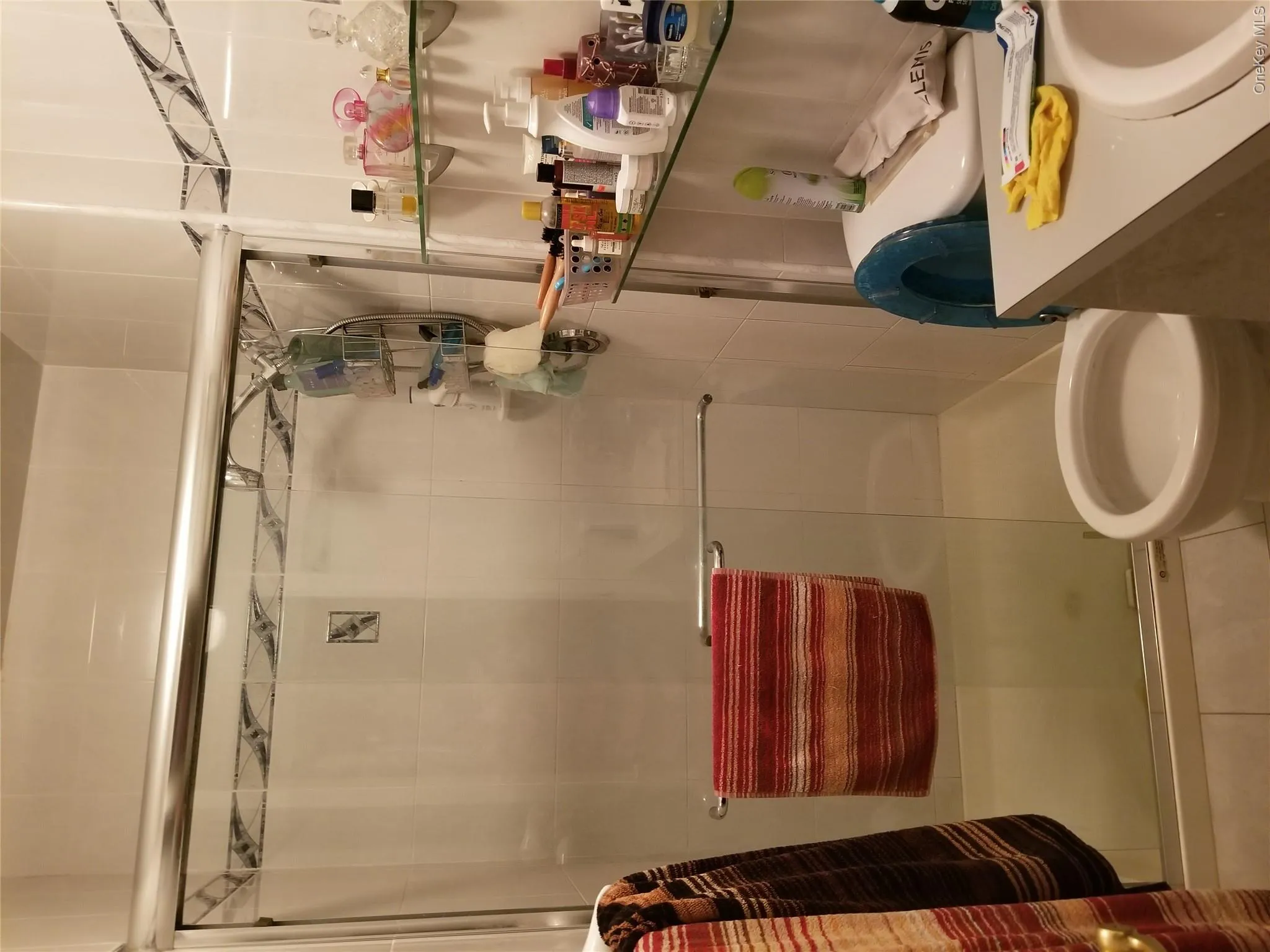 2012 Jerome Avenue, New York, NY, 3 Bedrooms Bedrooms, 7 Rooms Rooms,2 BathroomsBathrooms,Residential Sale,For Rent,Jerome,0,998215 2012 Jerome Avenue, New York, NY, 3 Bedrooms Bedrooms, 7 Rooms Rooms,2 BathroomsBathrooms,Residential Sale,For Rent,Jerome,0,998215
