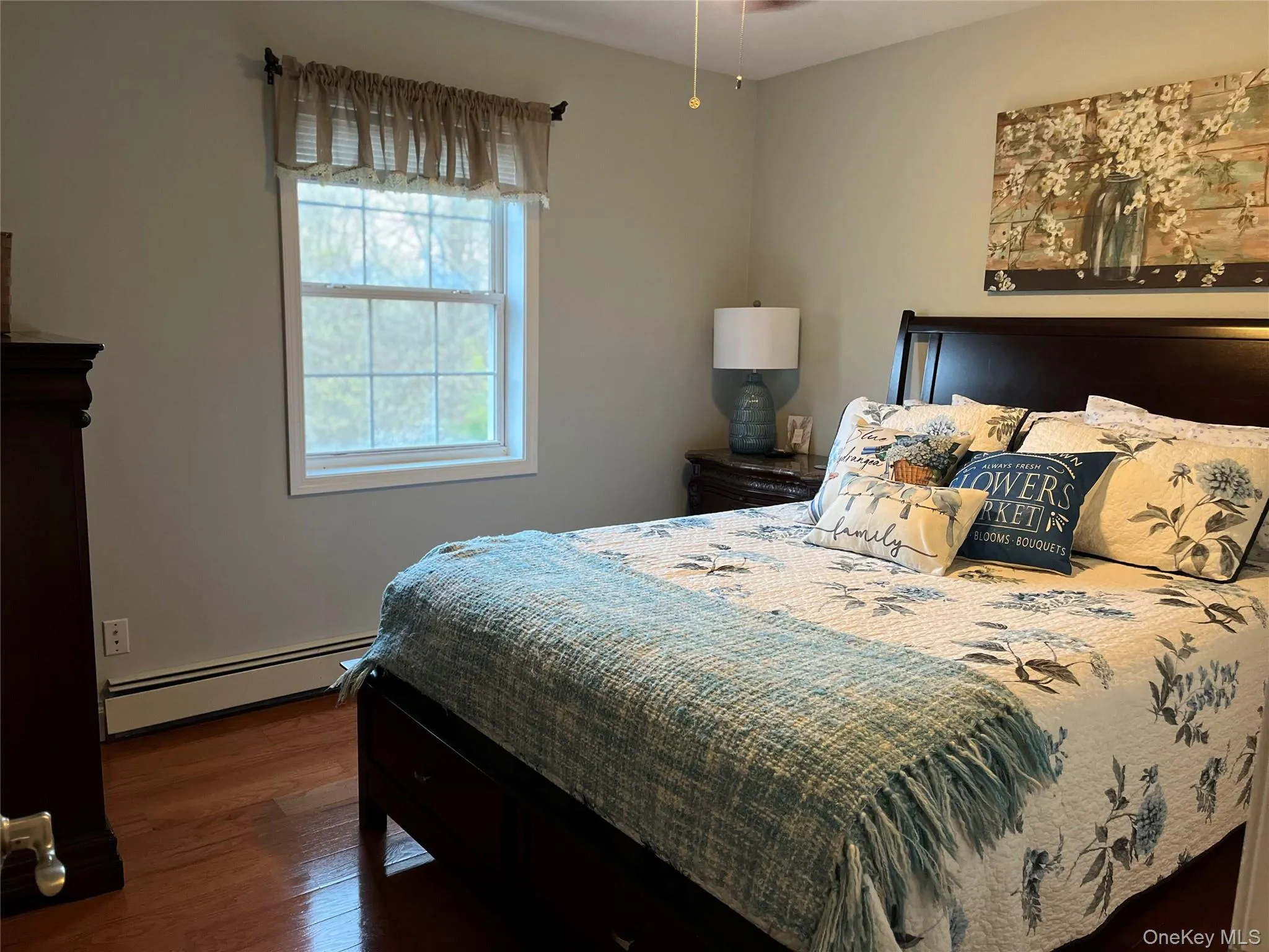 Hardwood flooring and ceiling fan. Hardwood flooring and ceiling fan.