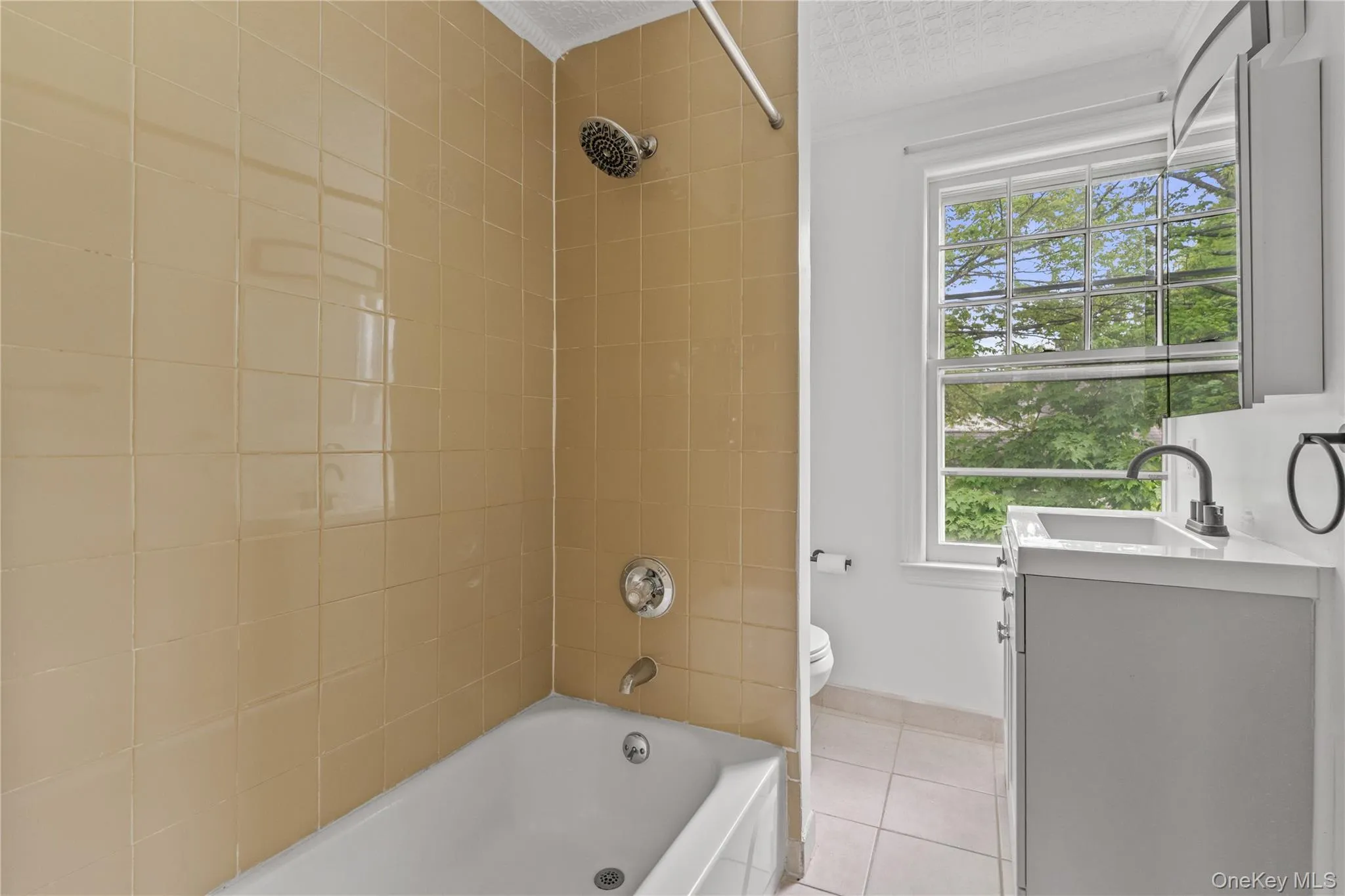 102 Broadway, Greenburgh, NY, 2 Bedrooms Bedrooms, 5 Rooms Rooms,1 BathroomBathrooms,Residential Lease,For Rent,Broadway,0,998225 102 Broadway, Greenburgh, NY, 2 Bedrooms Bedrooms, 5 Rooms Rooms,1 BathroomBathrooms,Residential Lease,For Rent,Broadway,0,998225
