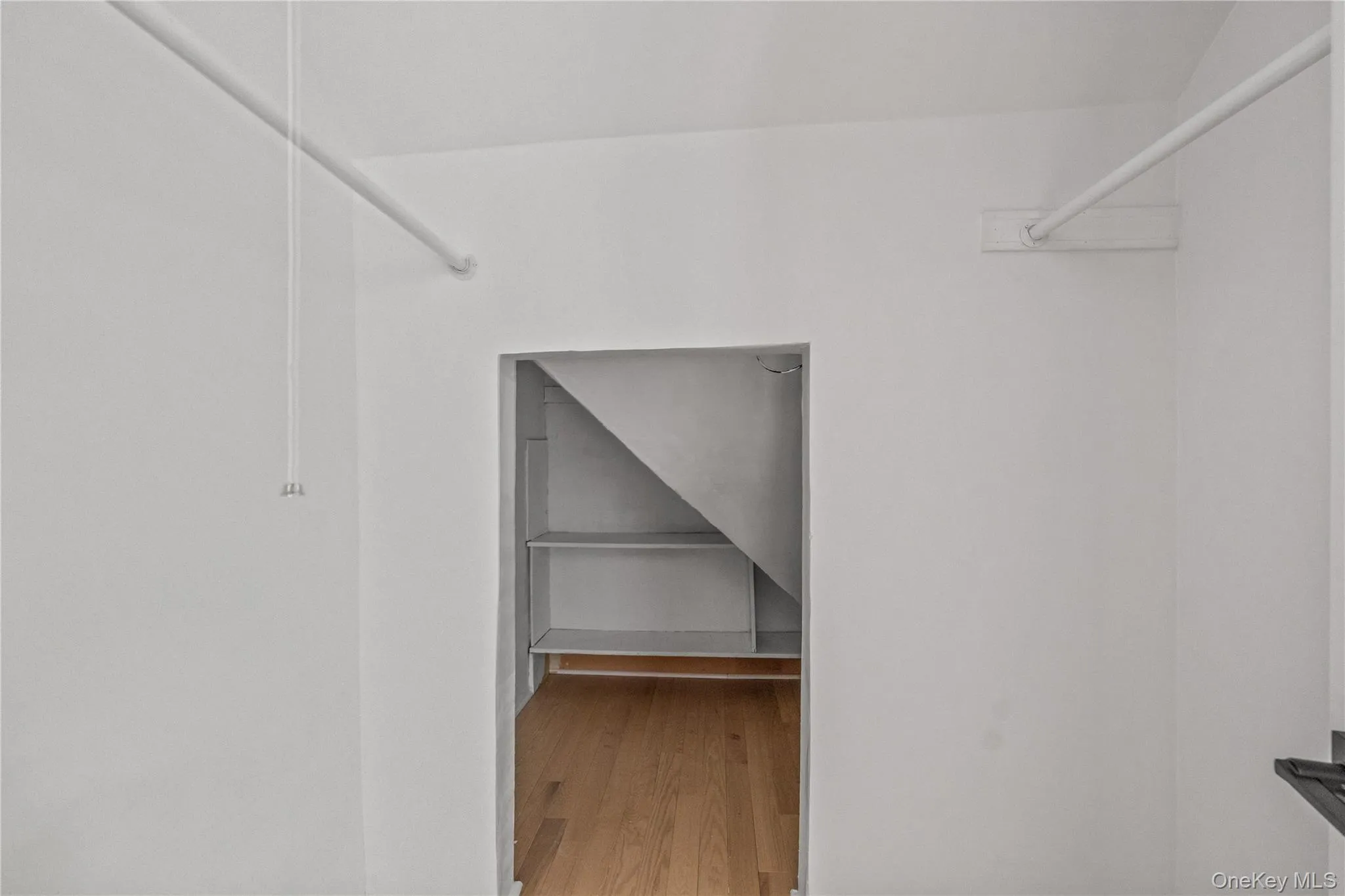 102 Broadway, Greenburgh, NY, 2 Bedrooms Bedrooms, 5 Rooms Rooms,1 BathroomBathrooms,Residential Lease,For Rent,Broadway,0,998225 102 Broadway, Greenburgh, NY, 2 Bedrooms Bedrooms, 5 Rooms Rooms,1 BathroomBathrooms,Residential Lease,For Rent,Broadway,0,998225