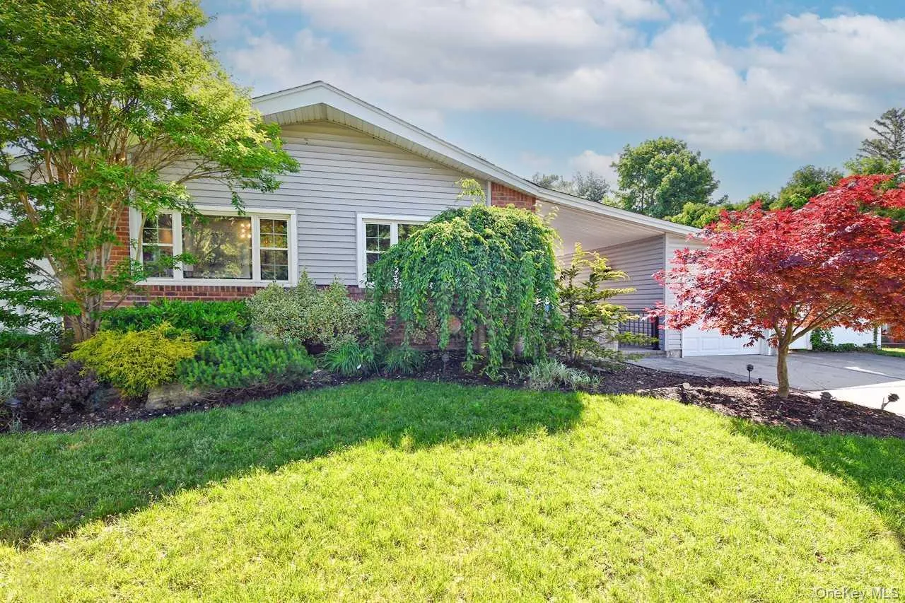 18 Shelter Hill Road, Oyster Bay, NY, 3 Bedrooms Bedrooms, 7 Rooms Rooms,2 BathroomsBathrooms,Residential Lease,For Rent,Shelter Hill,0,998228 18 Shelter Hill Road, Oyster Bay, NY, 3 Bedrooms Bedrooms, 7 Rooms Rooms,2 BathroomsBathrooms,Residential Lease,For Rent,Shelter Hill,0,998228
