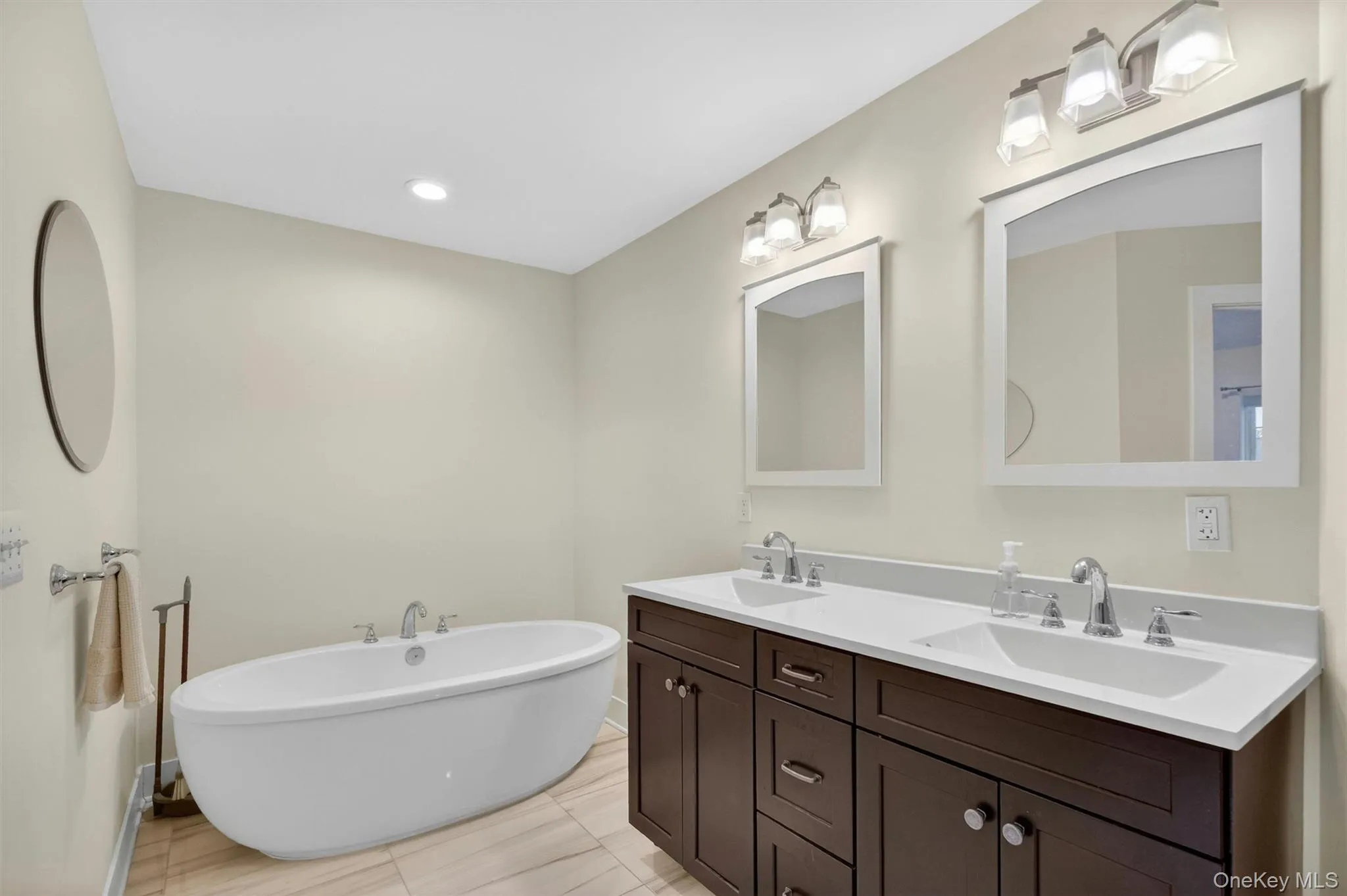 107 Debra Lane, New Windsor, NY, 4 Bedrooms Bedrooms, 7 Rooms Rooms,2 BathroomsBathrooms,Residential Sale,For Rent,Debra,0,998229 107 Debra Lane, New Windsor, NY, 4 Bedrooms Bedrooms, 7 Rooms Rooms,2 BathroomsBathrooms,Residential Sale,For Rent,Debra,0,998229