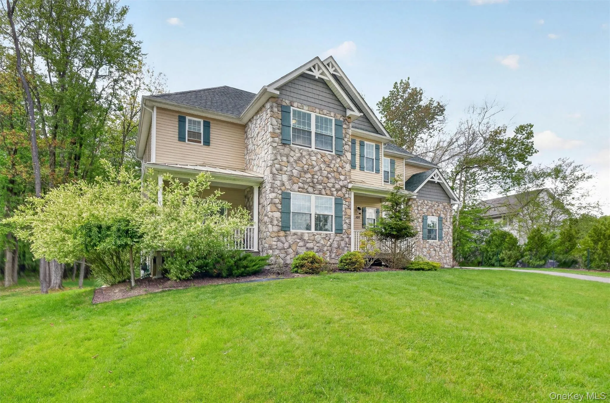 107 Debra Lane, New Windsor, NY, 4 Bedrooms Bedrooms, 7 Rooms Rooms,2 BathroomsBathrooms,Residential Sale,For Rent,Debra,0,998229 107 Debra Lane, New Windsor, NY, 4 Bedrooms Bedrooms, 7 Rooms Rooms,2 BathroomsBathrooms,Residential Sale,For Rent,Debra,0,998229