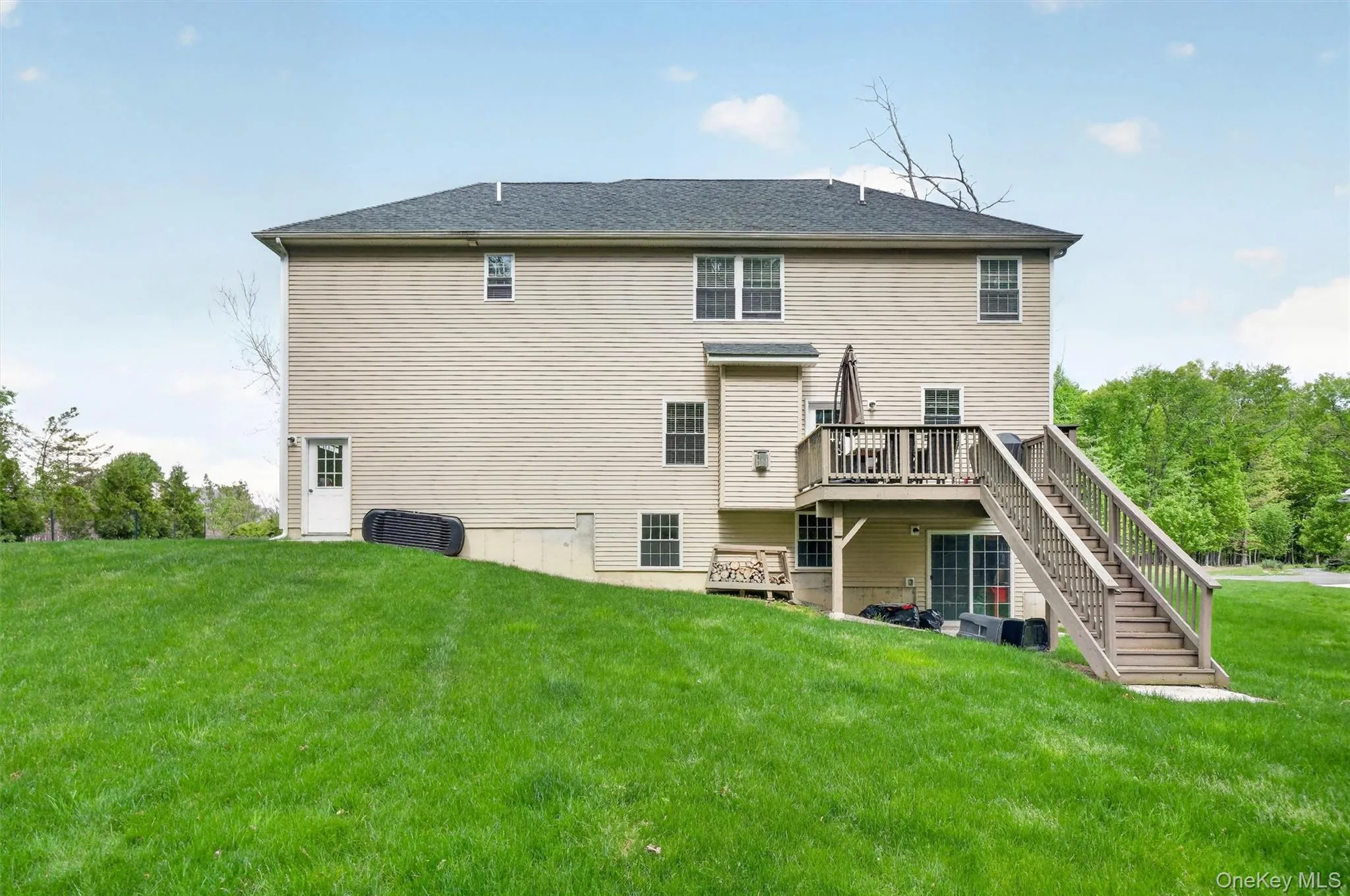 107 Debra Lane, New Windsor, NY, 4 Bedrooms Bedrooms, 7 Rooms Rooms,2 BathroomsBathrooms,Residential Sale,For Rent,Debra,0,998229 107 Debra Lane, New Windsor, NY, 4 Bedrooms Bedrooms, 7 Rooms Rooms,2 BathroomsBathrooms,Residential Sale,For Rent,Debra,0,998229