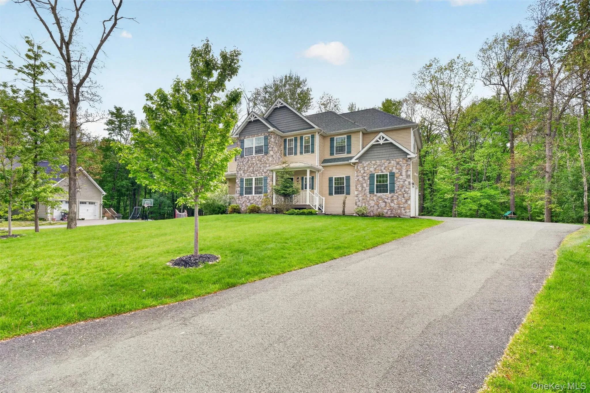 107 Debra Lane, New Windsor, NY, 4 Bedrooms Bedrooms, 7 Rooms Rooms,2 BathroomsBathrooms,Residential Sale,For Rent,Debra,0,998229 107 Debra Lane, New Windsor, NY, 4 Bedrooms Bedrooms, 7 Rooms Rooms,2 BathroomsBathrooms,Residential Sale,For Rent,Debra,0,998229