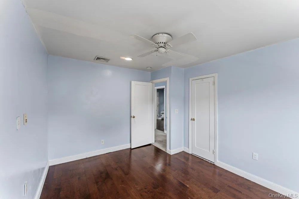 99 Norwood Avenue, Hempstead, NY, 4 Bedrooms Bedrooms, 7 Rooms Rooms,2 BathroomsBathrooms,Residential,For Rent,Norwood,0,998230 99 Norwood Avenue, Hempstead, NY, 4 Bedrooms Bedrooms, 7 Rooms Rooms,2 BathroomsBathrooms,Residential,For Rent,Norwood,0,998230
