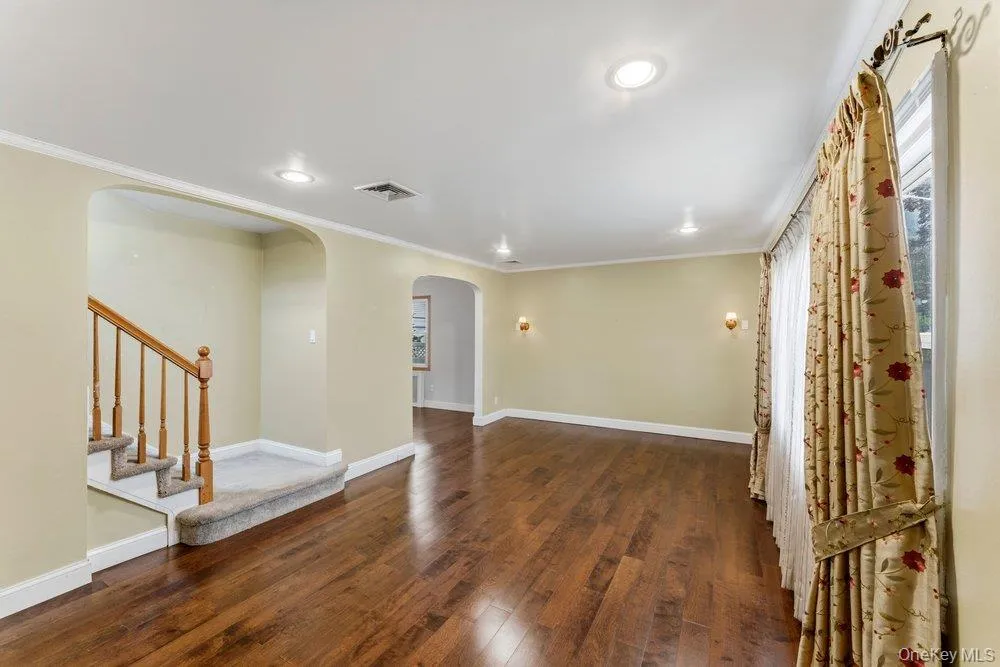 99 Norwood Avenue, Hempstead, NY, 4 Bedrooms Bedrooms, 7 Rooms Rooms,2 BathroomsBathrooms,Residential,For Rent,Norwood,0,998230 99 Norwood Avenue, Hempstead, NY, 4 Bedrooms Bedrooms, 7 Rooms Rooms,2 BathroomsBathrooms,Residential,For Rent,Norwood,0,998230