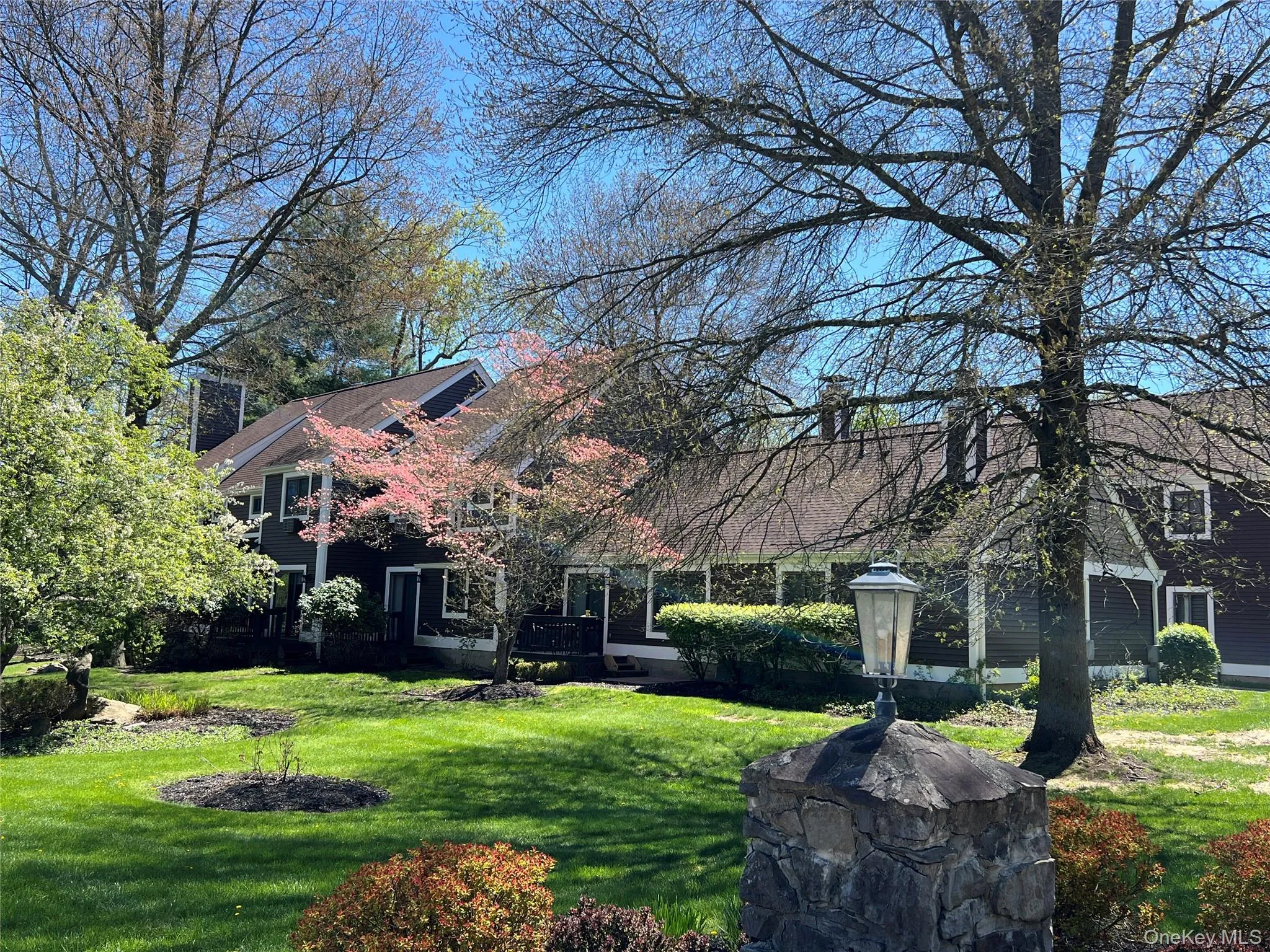 1 Heritage Drive, Woodbury, NY, 1 Bedroom Bedrooms, 5 Rooms Rooms,1 BathroomBathrooms,Residential Lease,For Rent,Heritage,0,998232 1 Heritage Drive, Woodbury, NY, 1 Bedroom Bedrooms, 5 Rooms Rooms,1 BathroomBathrooms,Residential Lease,For Rent,Heritage,0,998232