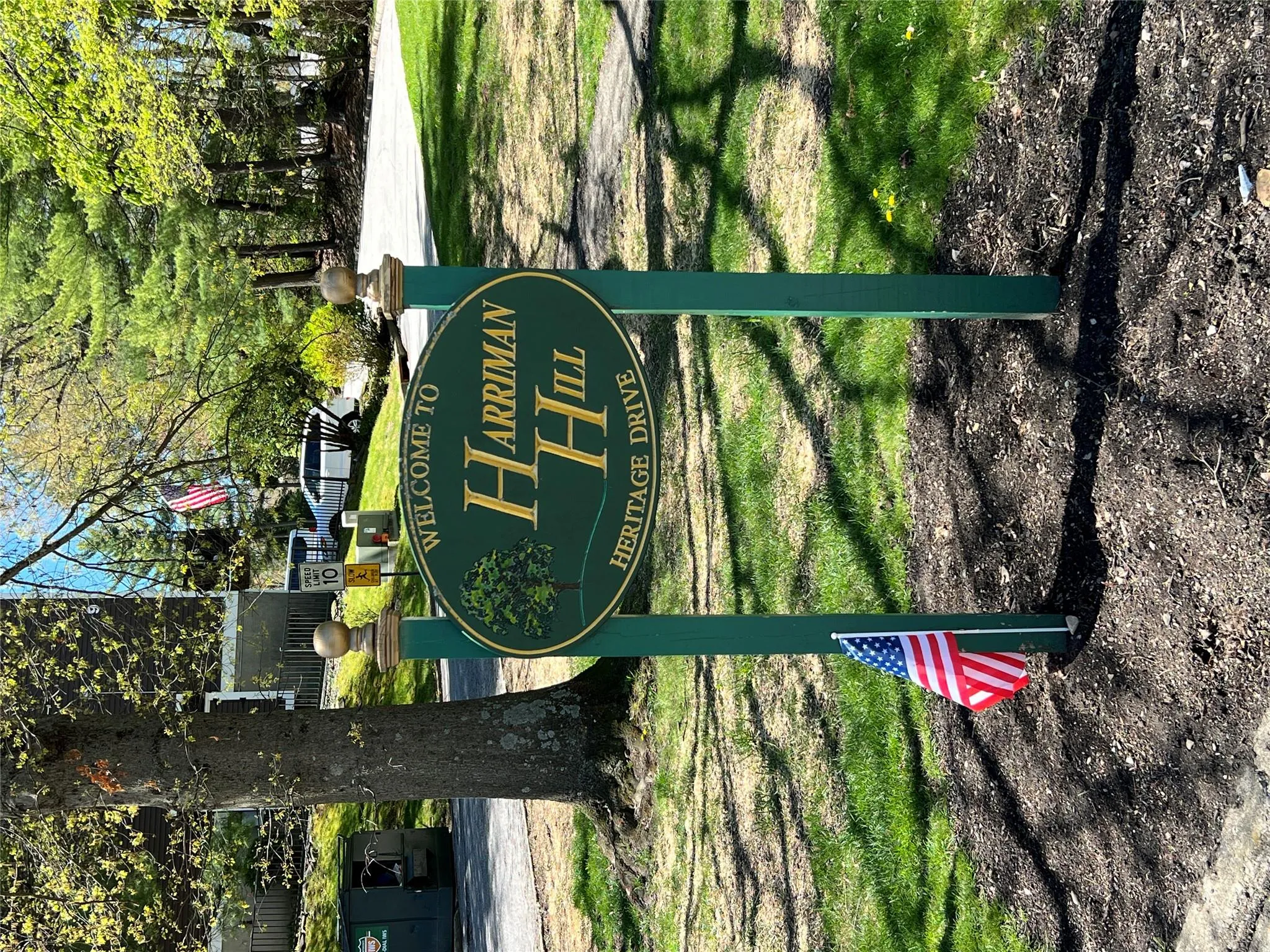 1 Heritage Drive, Woodbury, NY, 1 Bedroom Bedrooms, 5 Rooms Rooms,1 BathroomBathrooms,Residential Lease,For Rent,Heritage,0,998232 1 Heritage Drive, Woodbury, NY, 1 Bedroom Bedrooms, 5 Rooms Rooms,1 BathroomBathrooms,Residential Lease,For Rent,Heritage,0,998232