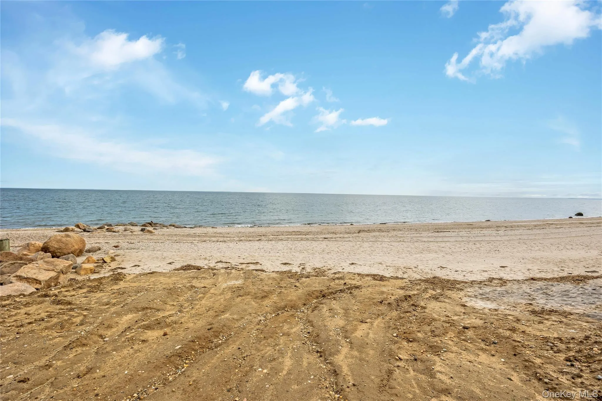 3010 Hulse Landing, Riverhead, NY, 1 Bedroom Bedrooms, 4 Rooms Rooms,1 BathroomBathrooms,Residential Sale,For Rent,Hulse Landing,0,998240 3010 Hulse Landing, Riverhead, NY, 1 Bedroom Bedrooms, 4 Rooms Rooms,1 BathroomBathrooms,Residential Sale,For Rent,Hulse Landing,0,998240