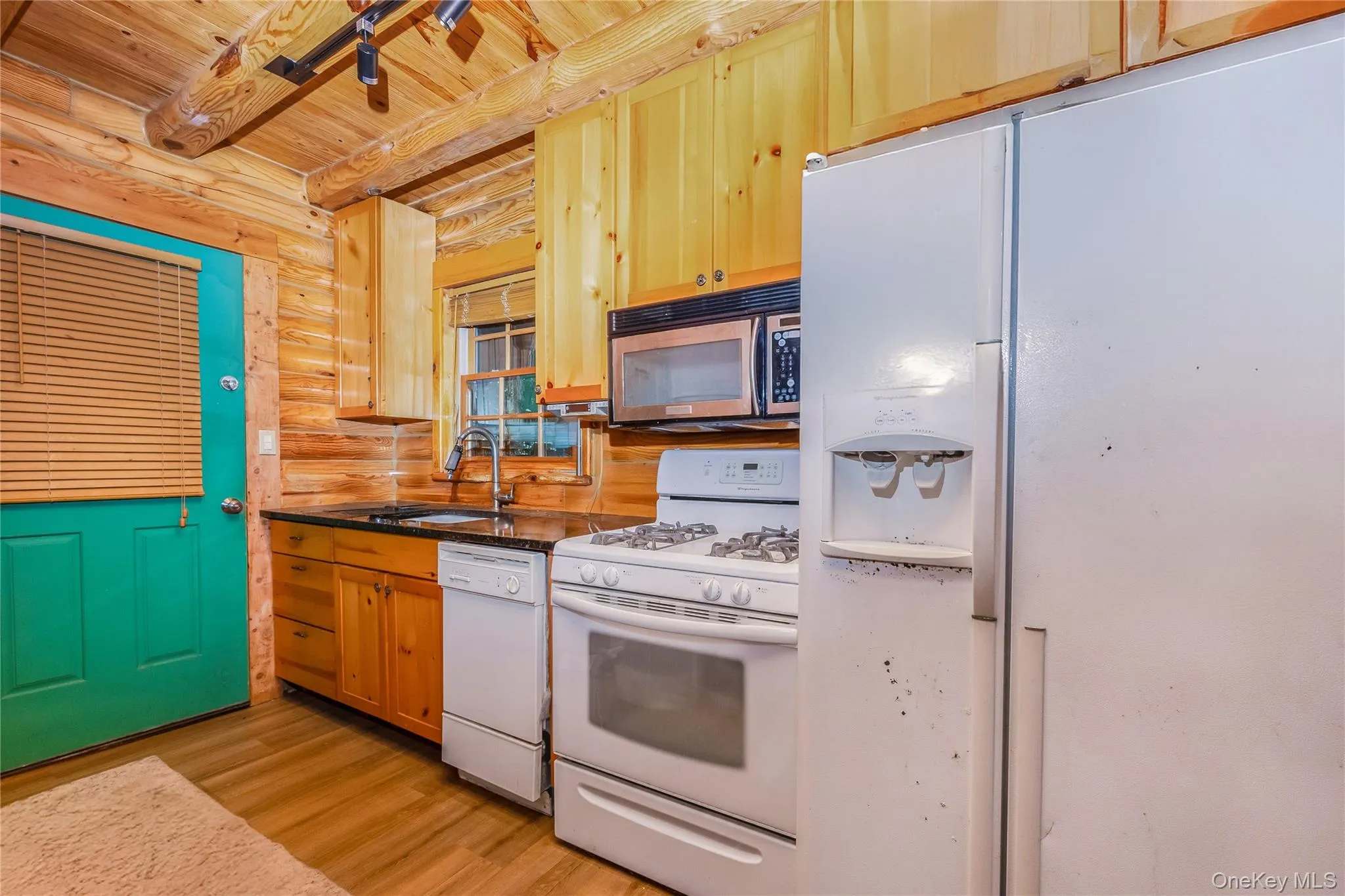 3010 Hulse Landing, Riverhead, NY, 1 Bedroom Bedrooms, 4 Rooms Rooms,1 BathroomBathrooms,Residential Sale,For Rent,Hulse Landing,0,998240 3010 Hulse Landing, Riverhead, NY, 1 Bedroom Bedrooms, 4 Rooms Rooms,1 BathroomBathrooms,Residential Sale,For Rent,Hulse Landing,0,998240