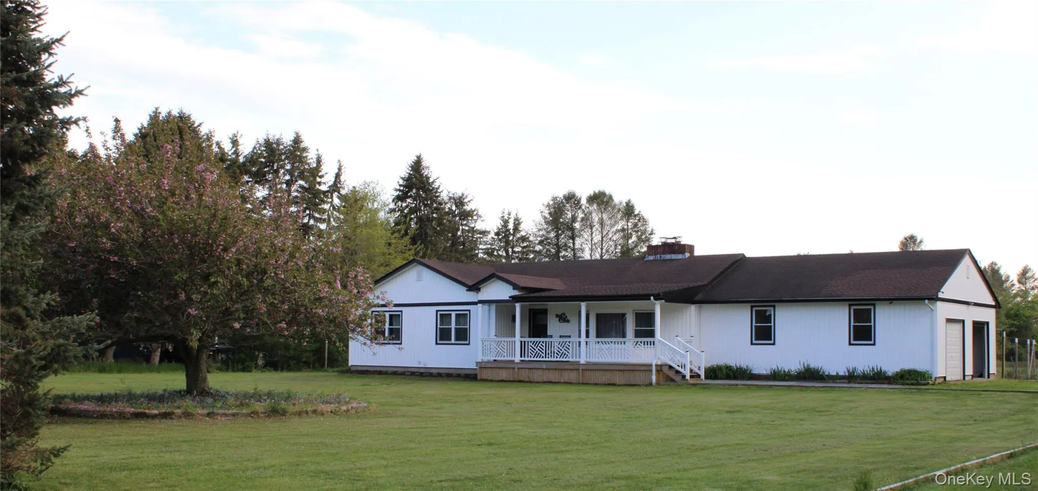 3715 Hortons Lane, Southold, NY, 4 Bedrooms Bedrooms, 7 Rooms Rooms,4 BathroomsBathrooms,Residential Sale,For Rent,Hortons,0,998241 3715 Hortons Lane, Southold, NY, 4 Bedrooms Bedrooms, 7 Rooms Rooms,4 BathroomsBathrooms,Residential Sale,For Rent,Hortons,0,998241