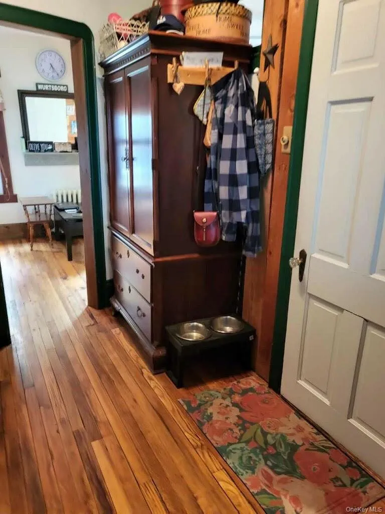 Hardwood floors Hardwood floors