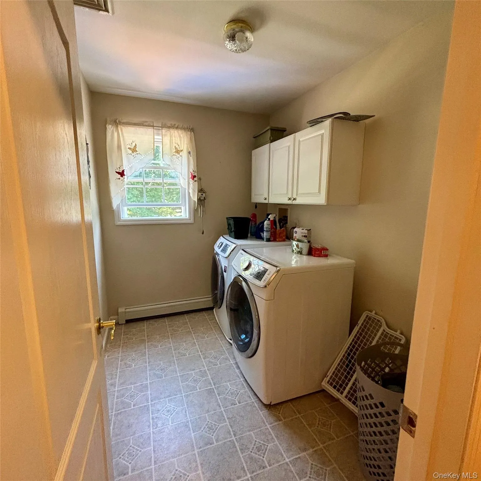 411 Mt Joy Road, Middletown, NY, 4 Bedrooms Bedrooms, 10 Rooms Rooms,2 BathroomsBathrooms,Residential,For Rent,Mt Joy,0,998261 411 Mt Joy Road, Middletown, NY, 4 Bedrooms Bedrooms, 10 Rooms Rooms,2 BathroomsBathrooms,Residential,For Rent,Mt Joy,0,998261