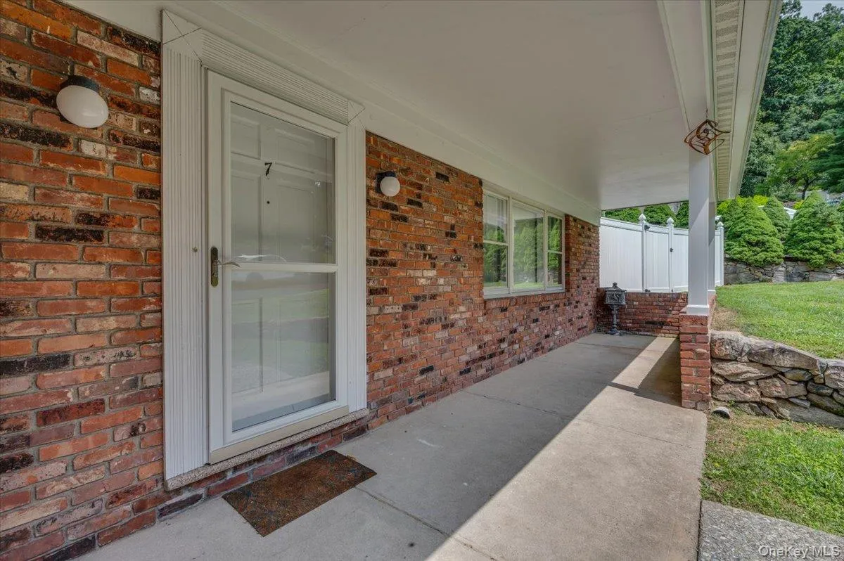 Covered Front Porch Covered Front Porch