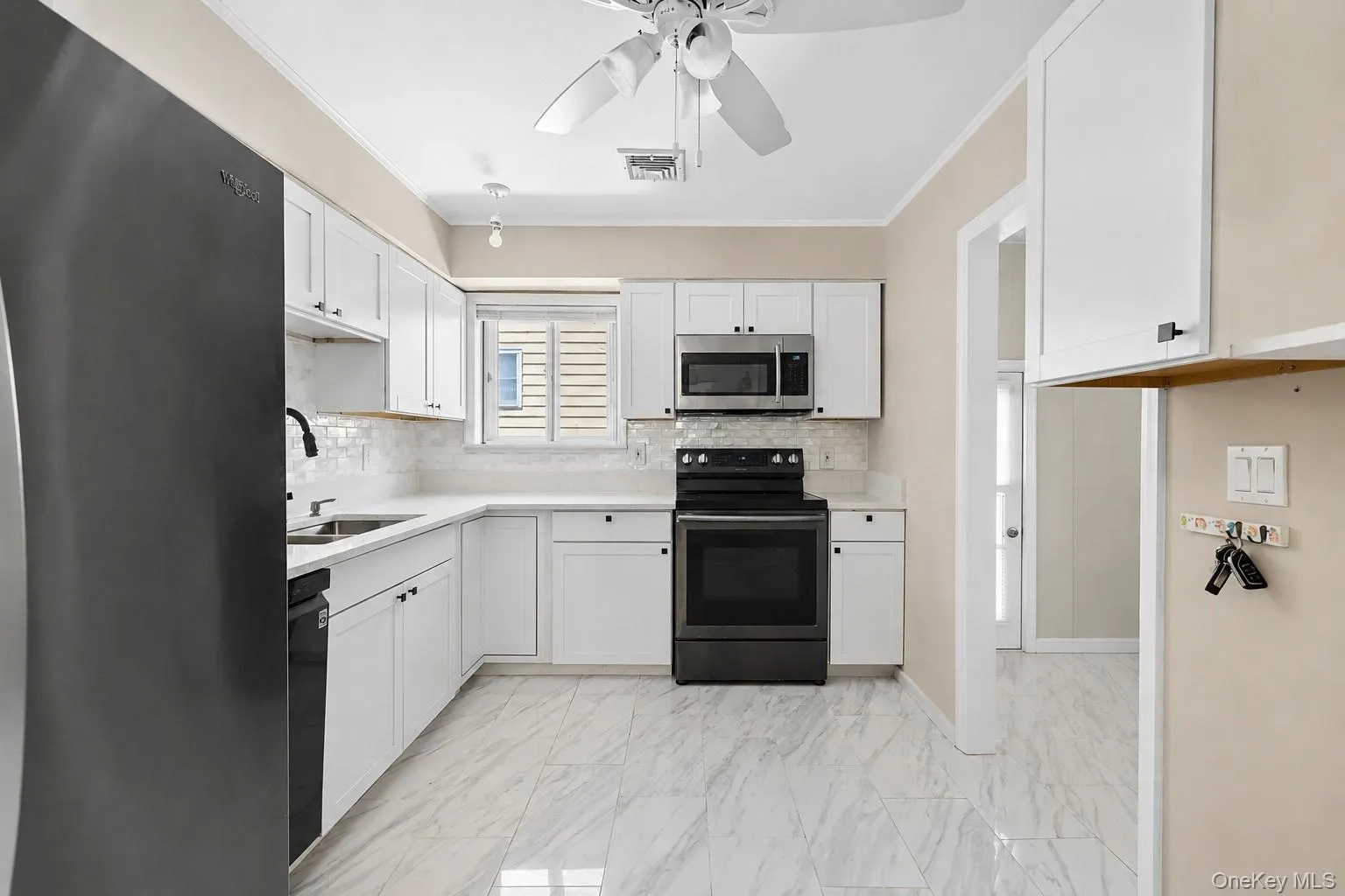 92 Dare Road, Brookhaven, NY, 3 Bedrooms Bedrooms, 6 Rooms Rooms,1 BathroomBathrooms,Residential Lease,For Rent,Dare,0,998265 92 Dare Road, Brookhaven, NY, 3 Bedrooms Bedrooms, 6 Rooms Rooms,1 BathroomBathrooms,Residential Lease,For Rent,Dare,0,998265
