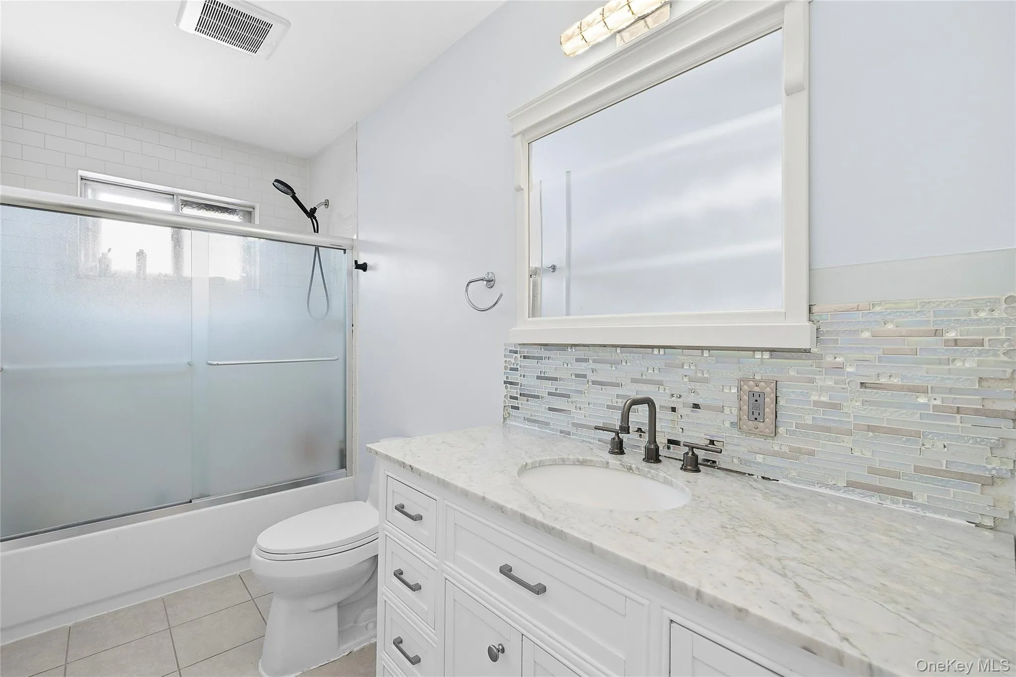 92 Dare Road, Brookhaven, NY, 3 Bedrooms Bedrooms, 6 Rooms Rooms,1 BathroomBathrooms,Residential Lease,For Rent,Dare,0,998265 92 Dare Road, Brookhaven, NY, 3 Bedrooms Bedrooms, 6 Rooms Rooms,1 BathroomBathrooms,Residential Lease,For Rent,Dare,0,998265