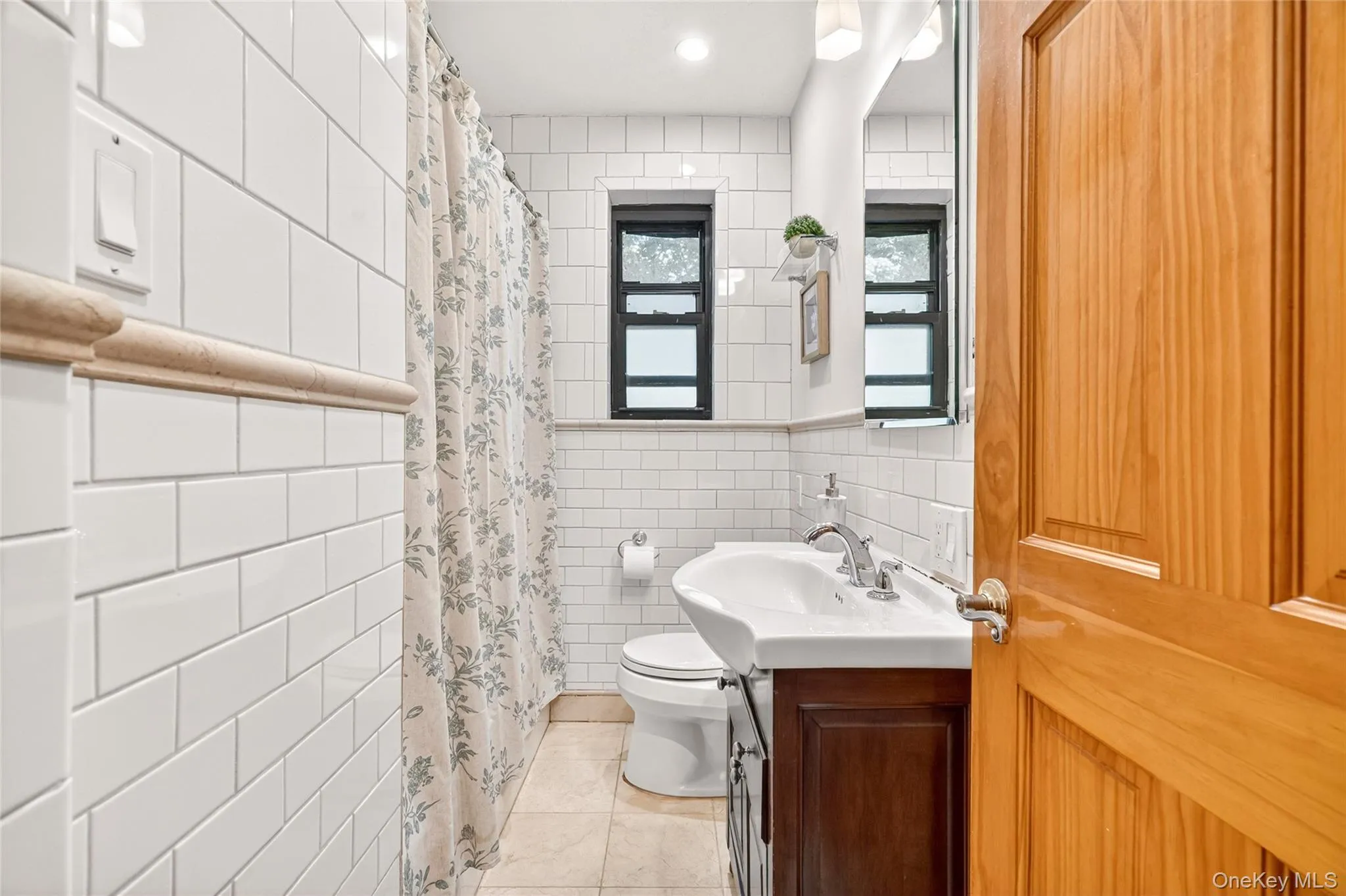 25 Shady Glen Court, New Rochelle, NY, 2 Bedrooms Bedrooms, 5 Rooms Rooms,1 BathroomBathrooms,Residential,For Rent,Shady Glen,0,998273 25 Shady Glen Court, New Rochelle, NY, 2 Bedrooms Bedrooms, 5 Rooms Rooms,1 BathroomBathrooms,Residential,For Rent,Shady Glen,0,998273