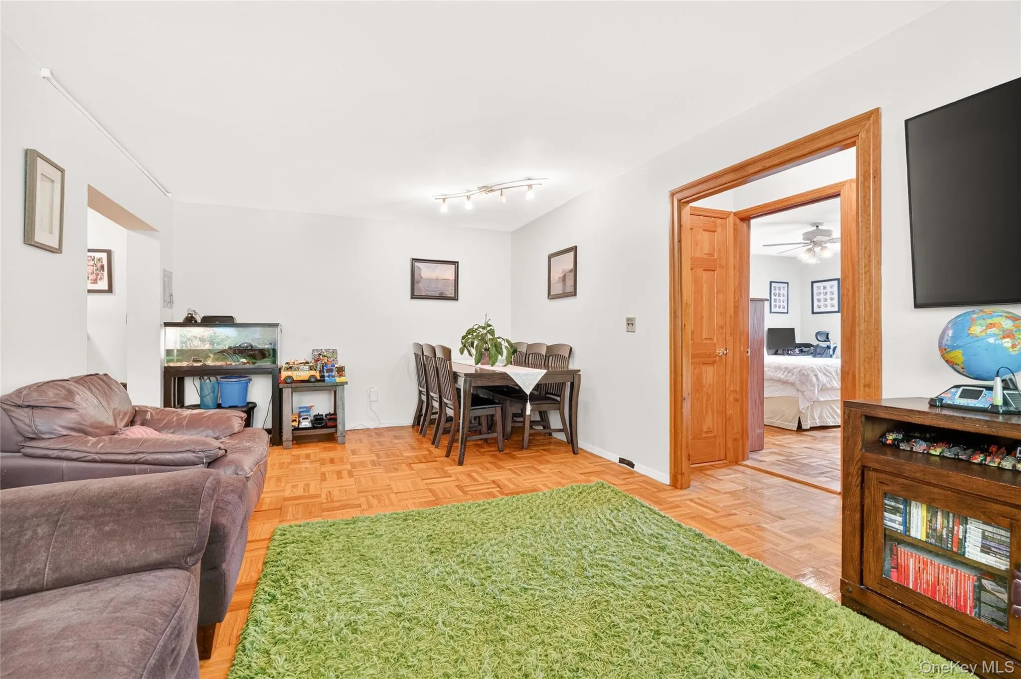 25 Shady Glen Court, New Rochelle, NY, 2 Bedrooms Bedrooms, 5 Rooms Rooms,1 BathroomBathrooms,Residential,For Rent,Shady Glen,0,998273 25 Shady Glen Court, New Rochelle, NY, 2 Bedrooms Bedrooms, 5 Rooms Rooms,1 BathroomBathrooms,Residential,For Rent,Shady Glen,0,998273