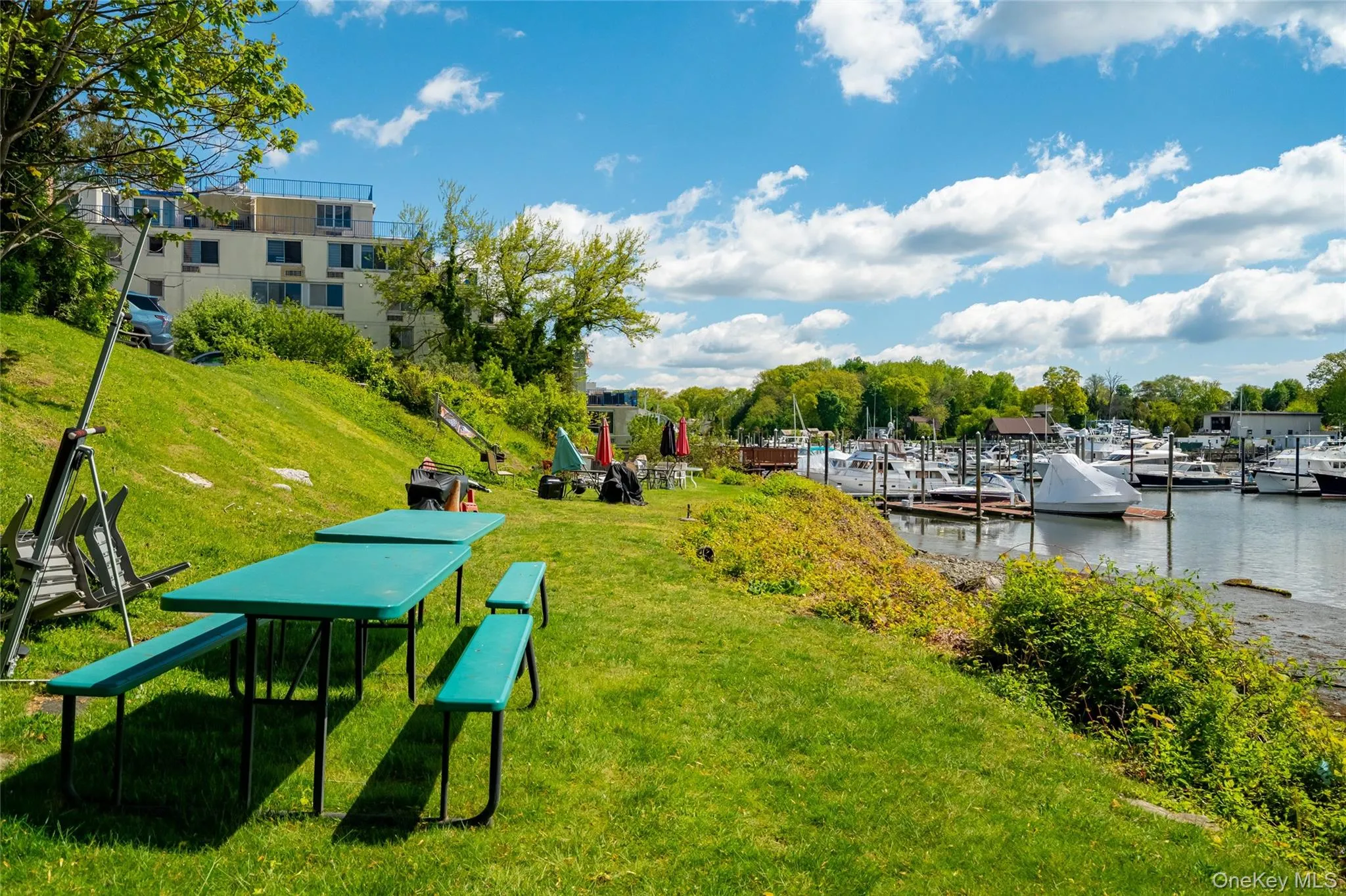 25 Shady Glen Court, New Rochelle, NY, 2 Bedrooms Bedrooms, 5 Rooms Rooms,1 BathroomBathrooms,Residential,For Rent,Shady Glen,0,998273 25 Shady Glen Court, New Rochelle, NY, 2 Bedrooms Bedrooms, 5 Rooms Rooms,1 BathroomBathrooms,Residential,For Rent,Shady Glen,0,998273