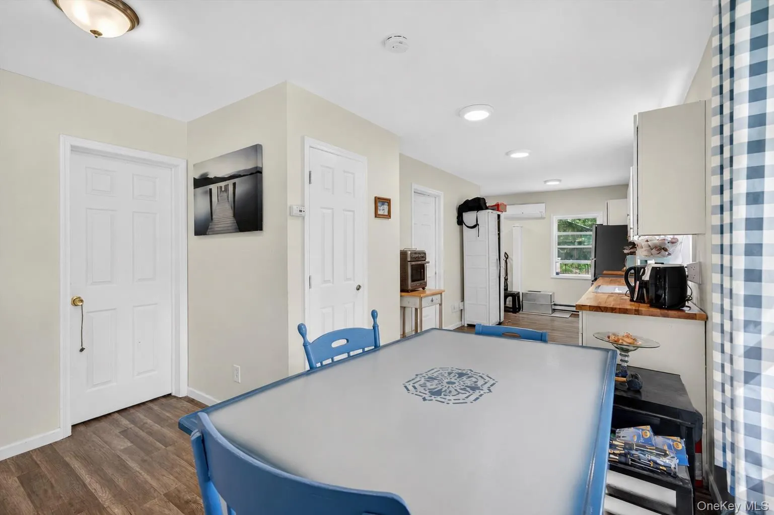24 Avenue L, Deerpark, NY, 2 Bedrooms Bedrooms, 5 Rooms Rooms,1 BathroomBathrooms,Residential,For Rent,Avenue L,0,998280 24 Avenue L, Deerpark, NY, 2 Bedrooms Bedrooms, 5 Rooms Rooms,1 BathroomBathrooms,Residential,For Rent,Avenue L,0,998280