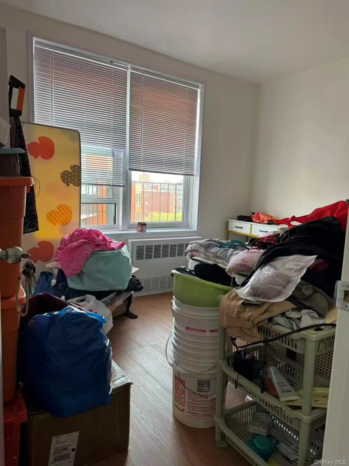 41-25 kissena Boulevard, New York, NY, 1 Bedroom Bedrooms, 4 Rooms Rooms,1 BathroomBathrooms,Residential Sale,For Rent,kissena,0,998284 41-25 kissena Boulevard, New York, NY, 1 Bedroom Bedrooms, 4 Rooms Rooms,1 BathroomBathrooms,Residential Sale,For Rent,kissena,0,998284