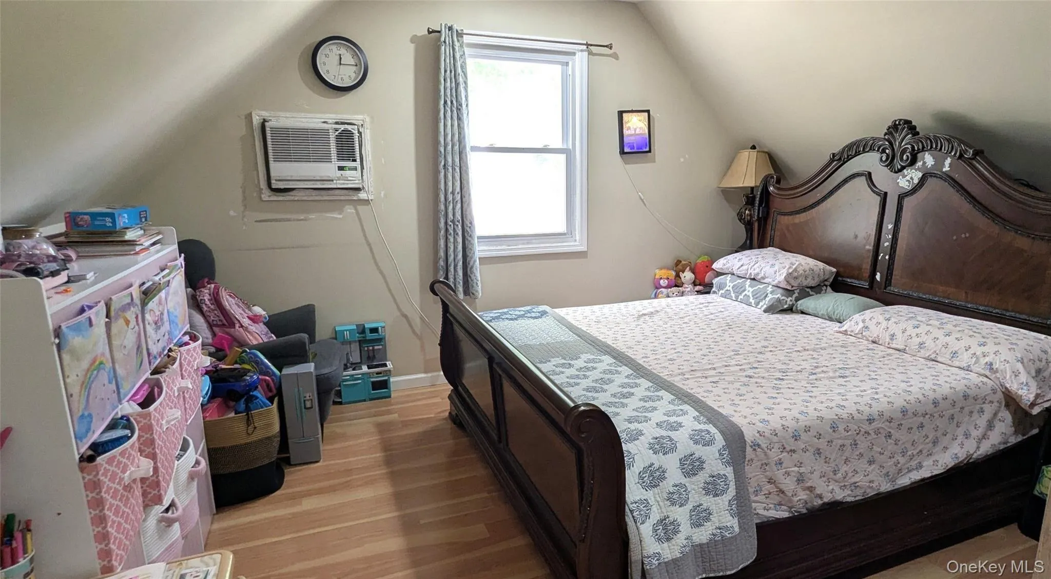 8417 264th Street, New York, NY, 4 Bedrooms Bedrooms, 8 Rooms Rooms,3 BathroomsBathrooms,Residential,For Rent,264th,0,998285 8417 264th Street, New York, NY, 4 Bedrooms Bedrooms, 8 Rooms Rooms,3 BathroomsBathrooms,Residential,For Rent,264th,0,998285