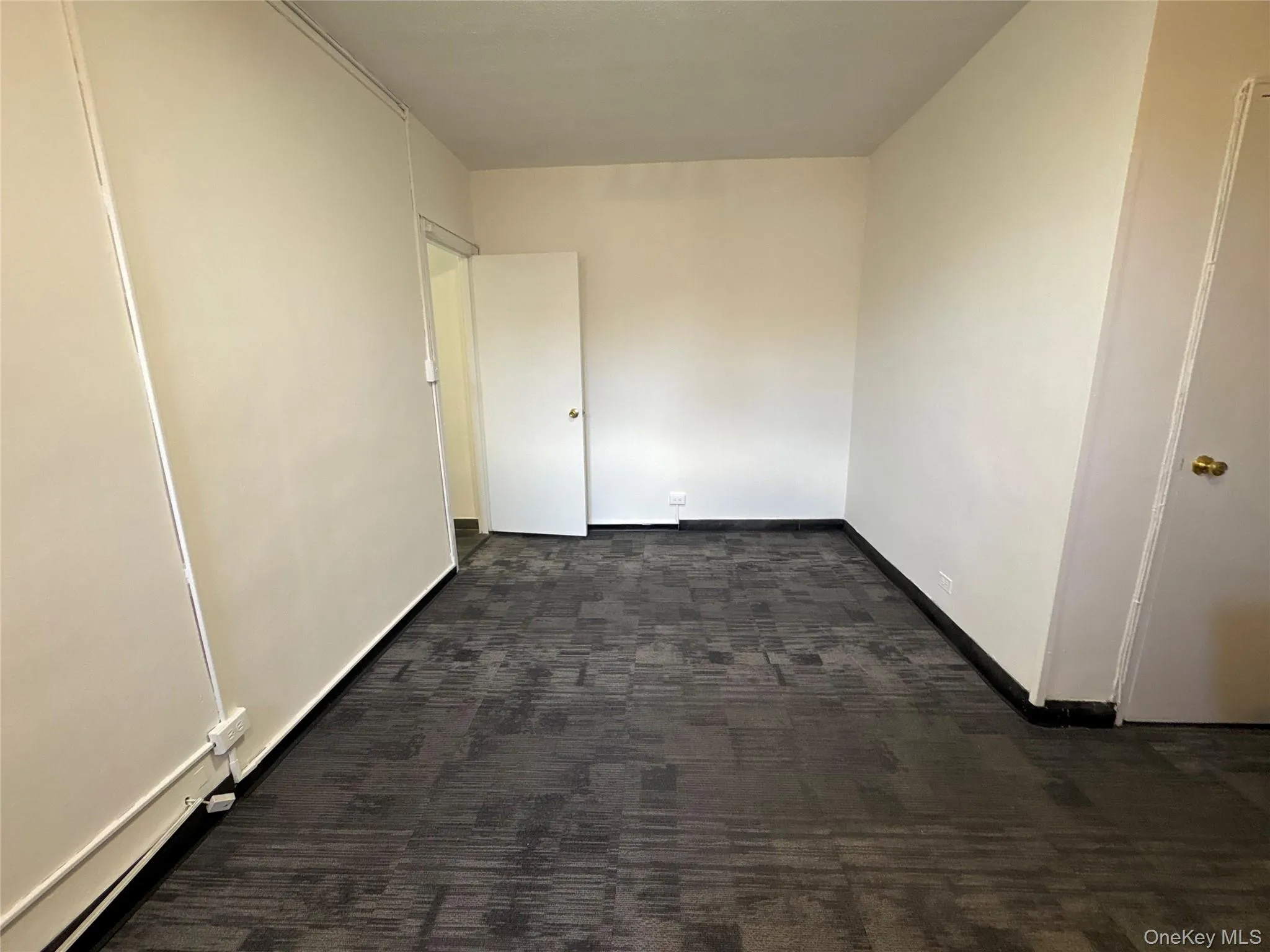 86-35 Queens Blvd, New York, NY, ,Commercial Lease,For Rent,Queens Blvd,0,998287 86-35 Queens Blvd, New York, NY, ,Commercial Lease,For Rent,Queens Blvd,0,998287