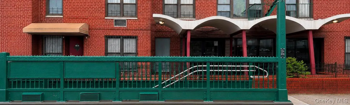 86-35 Queens Blvd, New York, NY, ,Commercial Lease,For Rent,Queens Blvd,0,998287 86-35 Queens Blvd, New York, NY, ,Commercial Lease,For Rent,Queens Blvd,0,998287