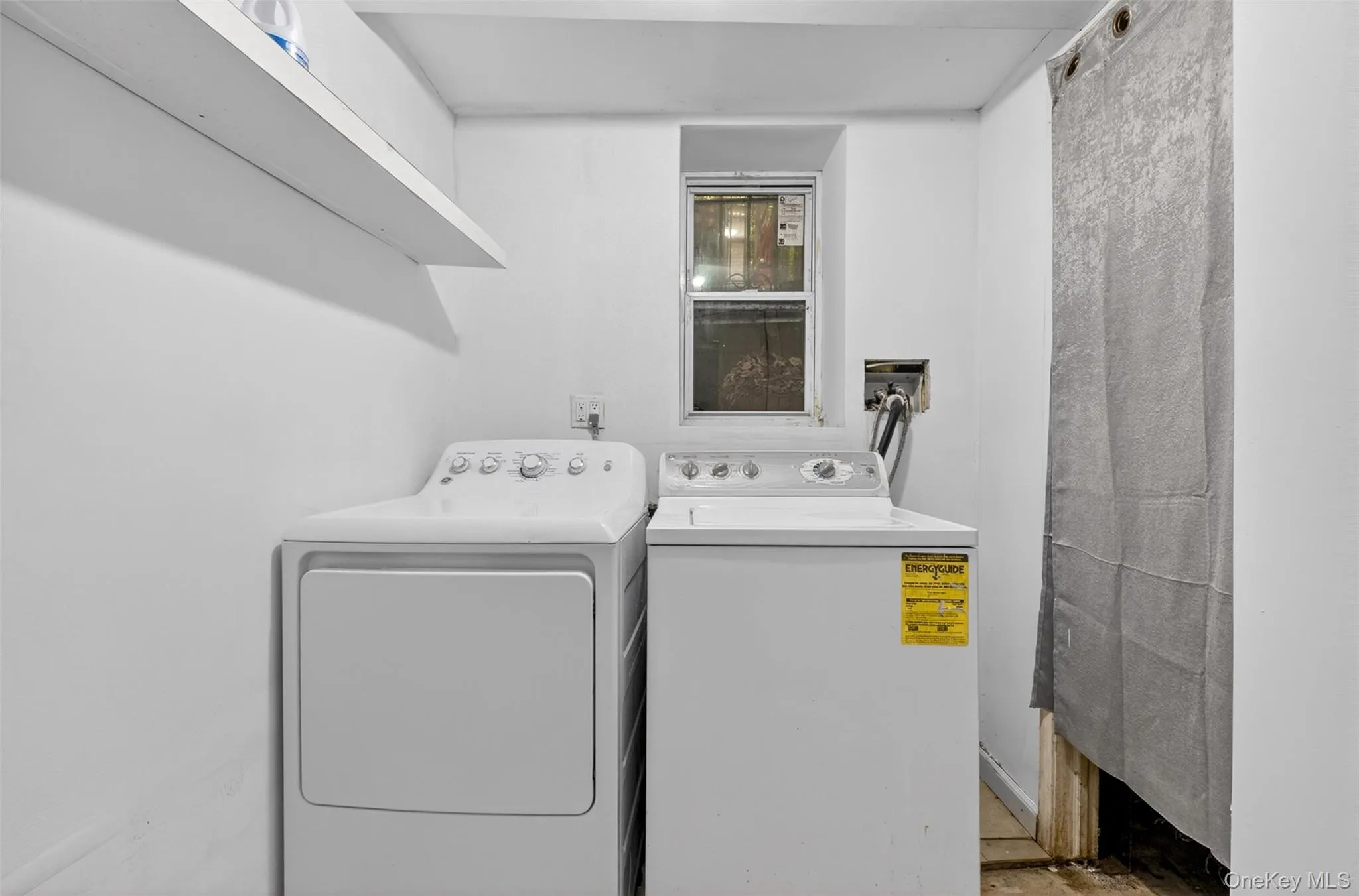 8842 87th Street, New York, NY, 3 Bedrooms Bedrooms, 5 Rooms Rooms,2 BathroomsBathrooms,Residential Sale,For Rent,87th,0,998289 8842 87th Street, New York, NY, 3 Bedrooms Bedrooms, 5 Rooms Rooms,2 BathroomsBathrooms,Residential Sale,For Rent,87th,0,998289