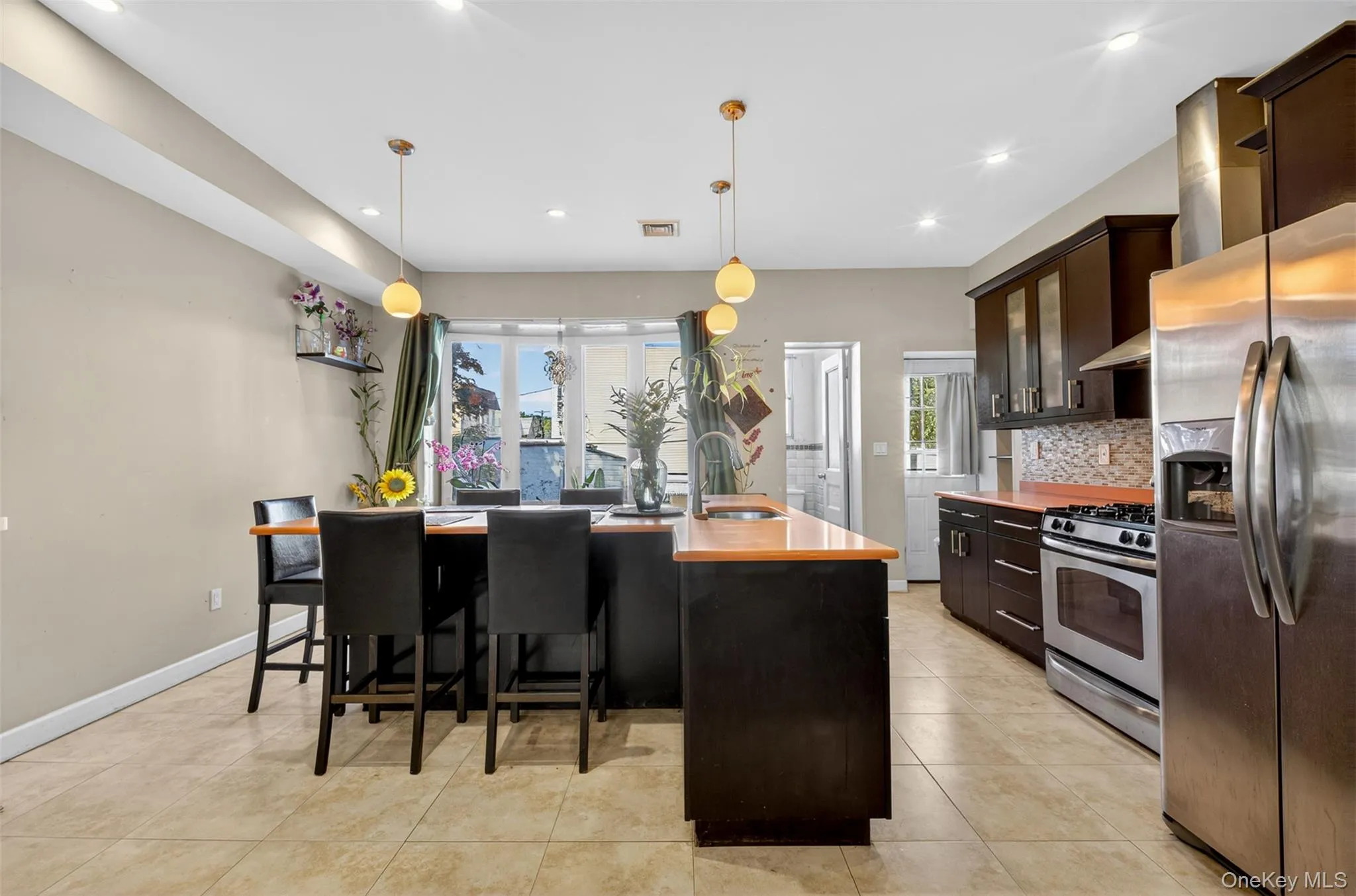 8842 87th Street, New York, NY, 3 Bedrooms Bedrooms, 5 Rooms Rooms,2 BathroomsBathrooms,Residential Sale,For Rent,87th,0,998289 8842 87th Street, New York, NY, 3 Bedrooms Bedrooms, 5 Rooms Rooms,2 BathroomsBathrooms,Residential Sale,For Rent,87th,0,998289