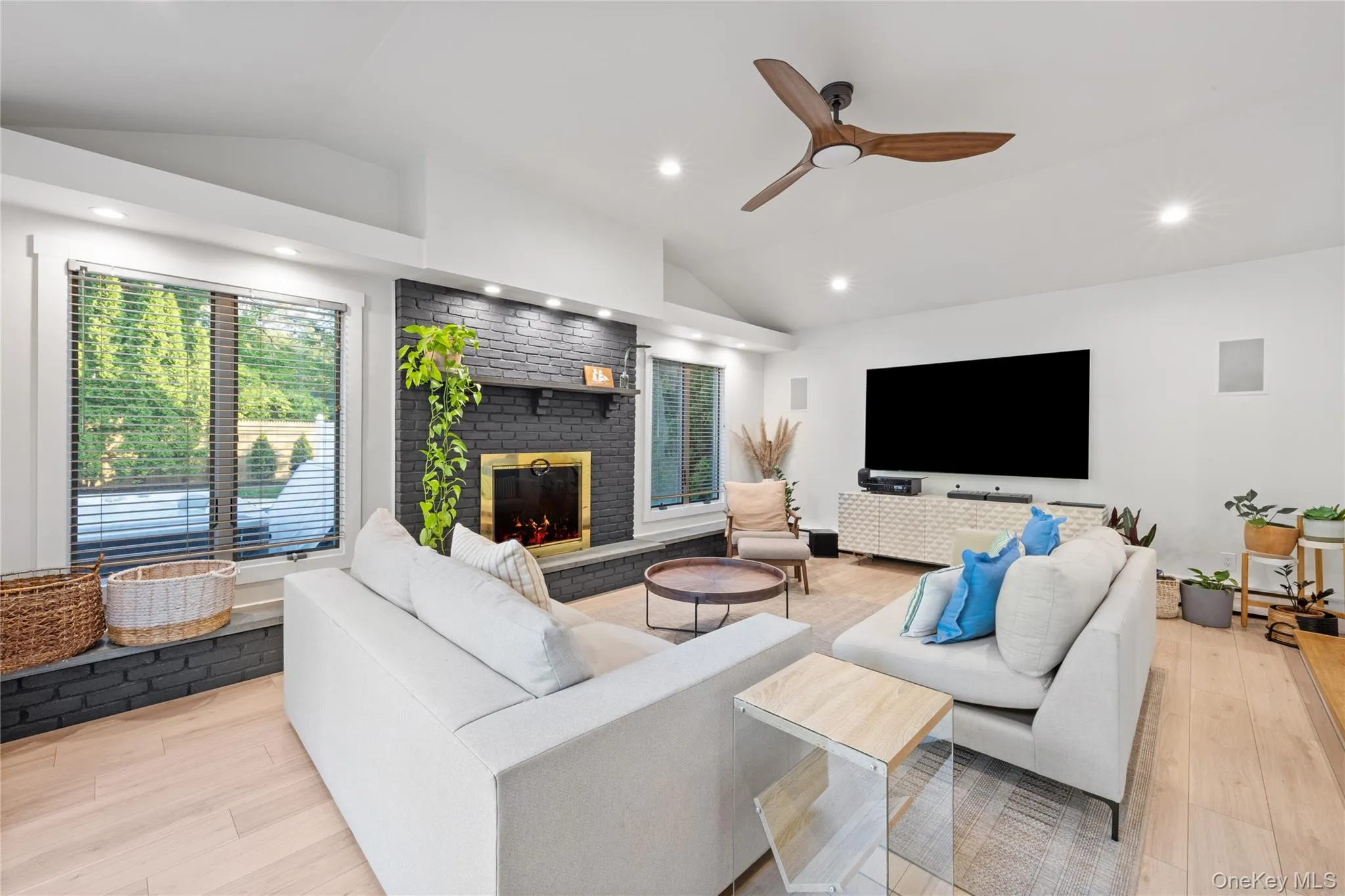 48 Westwood Drive, Brookhaven, NY, 3 Bedrooms Bedrooms, 5 Rooms Rooms,3 BathroomsBathrooms,Residential,For Rent,Westwood,0,998290 48 Westwood Drive, Brookhaven, NY, 3 Bedrooms Bedrooms, 5 Rooms Rooms,3 BathroomsBathrooms,Residential,For Rent,Westwood,0,998290
