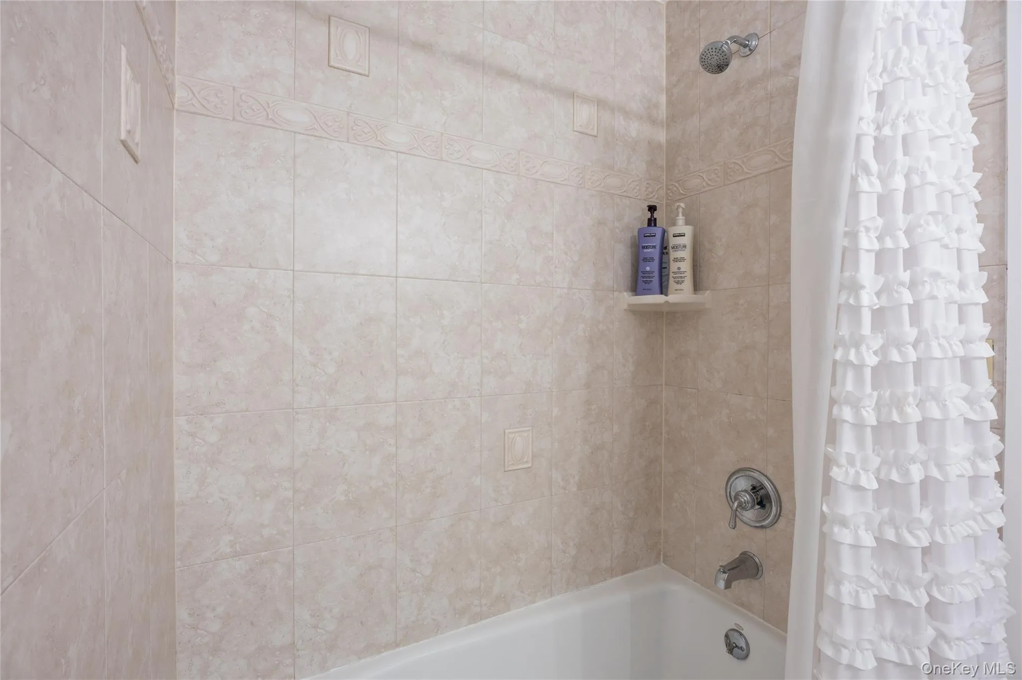 48 Westwood Drive, Brookhaven, NY, 3 Bedrooms Bedrooms, 5 Rooms Rooms,3 BathroomsBathrooms,Residential,For Rent,Westwood,0,998290 48 Westwood Drive, Brookhaven, NY, 3 Bedrooms Bedrooms, 5 Rooms Rooms,3 BathroomsBathrooms,Residential,For Rent,Westwood,0,998290