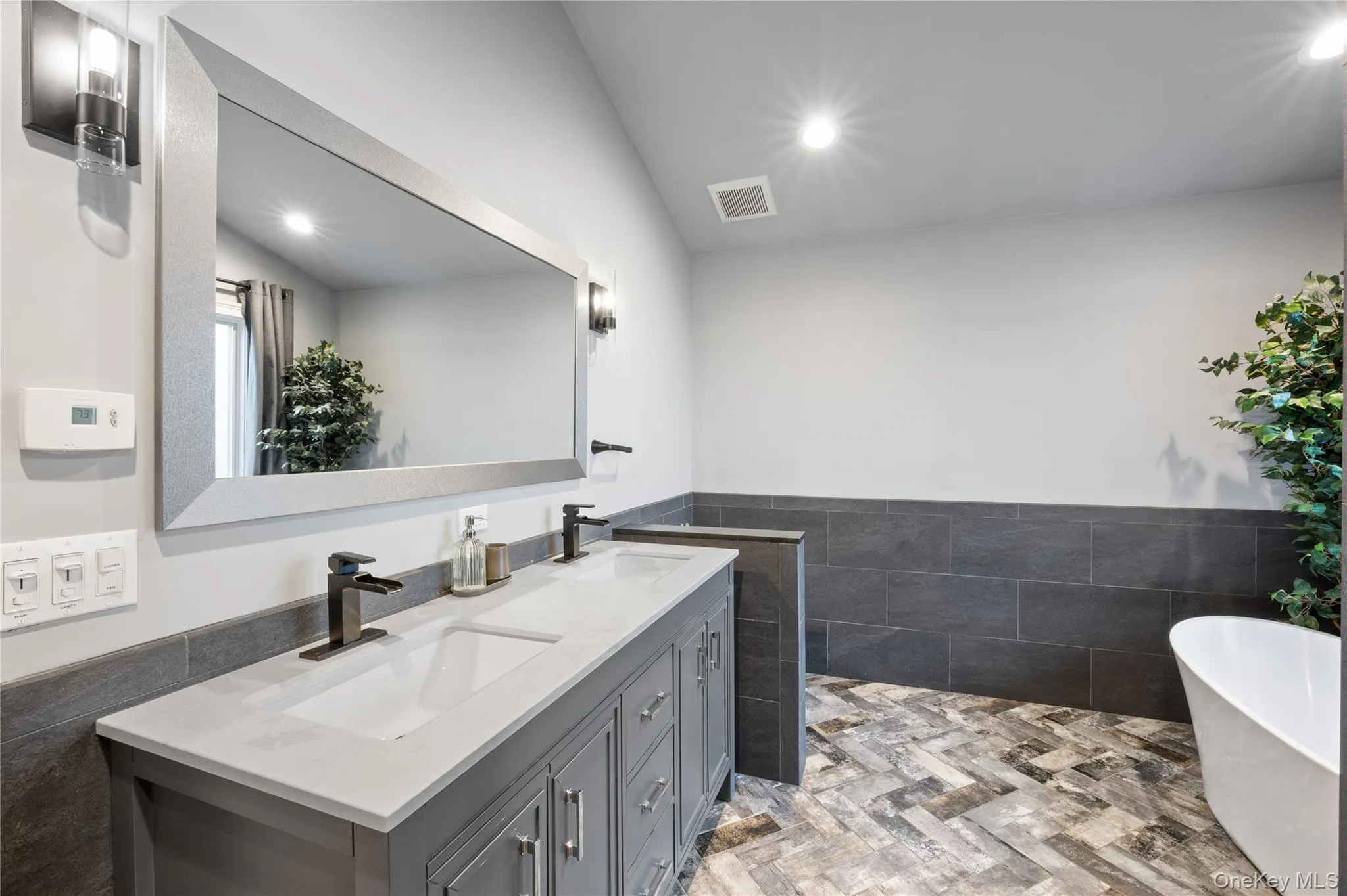 48 Westwood Drive, Brookhaven, NY, 3 Bedrooms Bedrooms, 5 Rooms Rooms,3 BathroomsBathrooms,Residential,For Rent,Westwood,0,998290 48 Westwood Drive, Brookhaven, NY, 3 Bedrooms Bedrooms, 5 Rooms Rooms,3 BathroomsBathrooms,Residential,For Rent,Westwood,0,998290