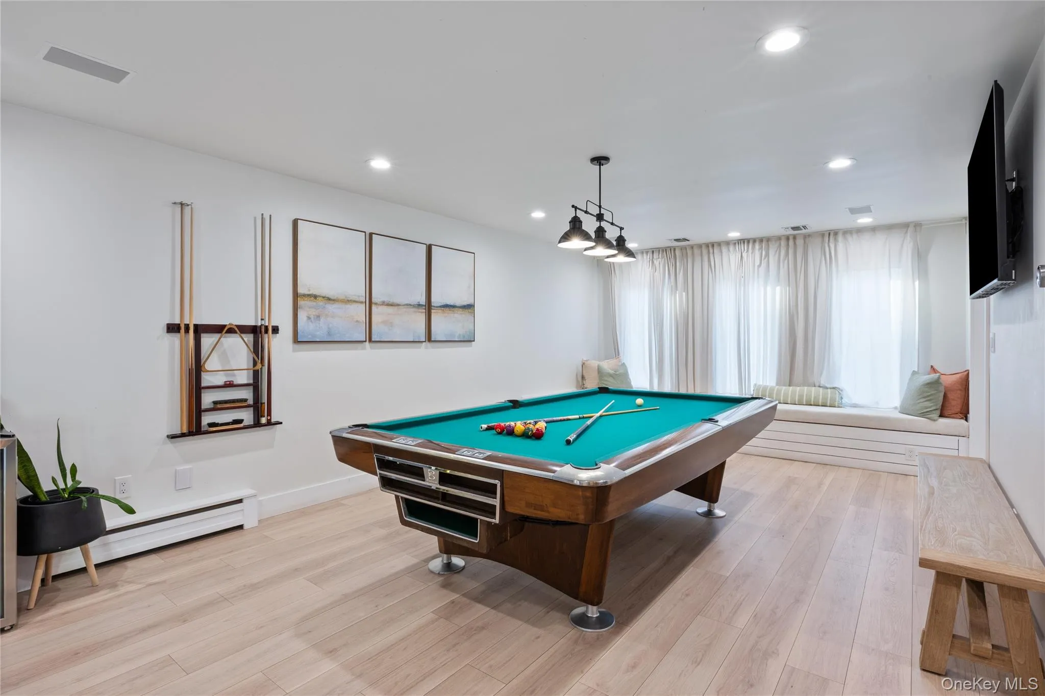 48 Westwood Drive, Brookhaven, NY, 3 Bedrooms Bedrooms, 5 Rooms Rooms,3 BathroomsBathrooms,Residential,For Rent,Westwood,0,998290 48 Westwood Drive, Brookhaven, NY, 3 Bedrooms Bedrooms, 5 Rooms Rooms,3 BathroomsBathrooms,Residential,For Rent,Westwood,0,998290