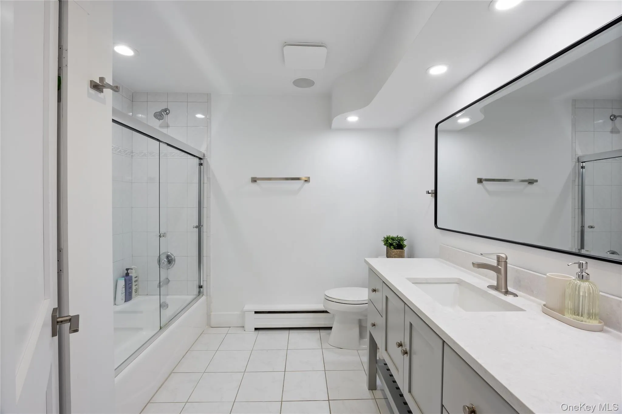 48 Westwood Drive, Brookhaven, NY, 3 Bedrooms Bedrooms, 5 Rooms Rooms,3 BathroomsBathrooms,Residential,For Rent,Westwood,0,998290 48 Westwood Drive, Brookhaven, NY, 3 Bedrooms Bedrooms, 5 Rooms Rooms,3 BathroomsBathrooms,Residential,For Rent,Westwood,0,998290