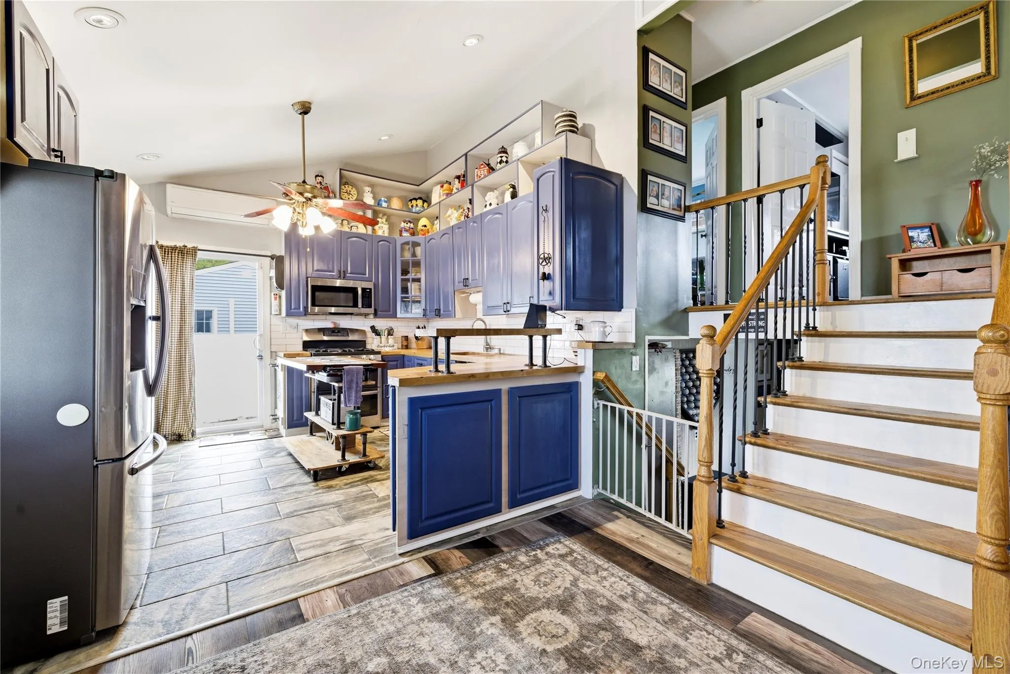 851 Elmwood Road, West Babylon, NY, 3 Bedrooms Bedrooms, 8 Rooms Rooms,2 BathroomsBathrooms,Residential,For Rent,Elmwood,0,998292 851 Elmwood Road, West Babylon, NY, 3 Bedrooms Bedrooms, 8 Rooms Rooms,2 BathroomsBathrooms,Residential,For Rent,Elmwood,0,998292