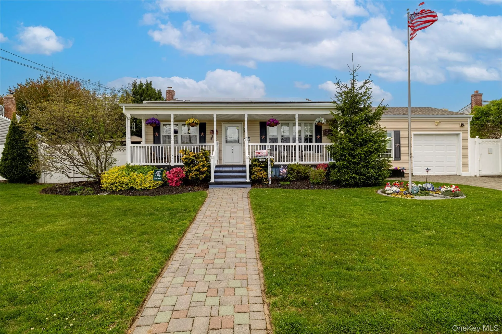 851 Elmwood Road, West Babylon, NY, 3 Bedrooms Bedrooms, 8 Rooms Rooms,2 BathroomsBathrooms,Residential,For Rent,Elmwood,0,998292 851 Elmwood Road, West Babylon, NY, 3 Bedrooms Bedrooms, 8 Rooms Rooms,2 BathroomsBathrooms,Residential,For Rent,Elmwood,0,998292